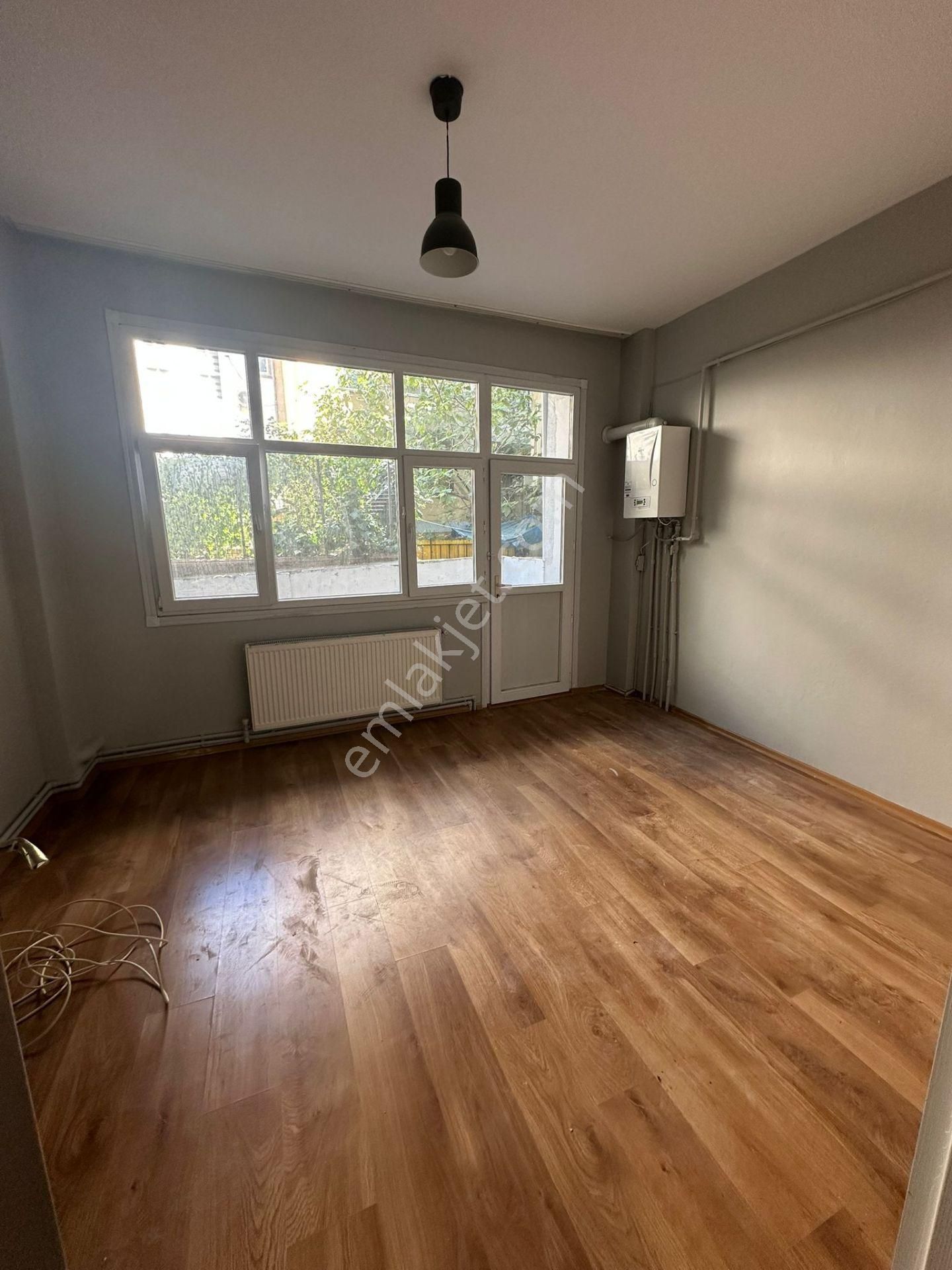 Bakırköy Merkezi Konumda Kompe Satılık 5 Katlı Bina - Görsel 21