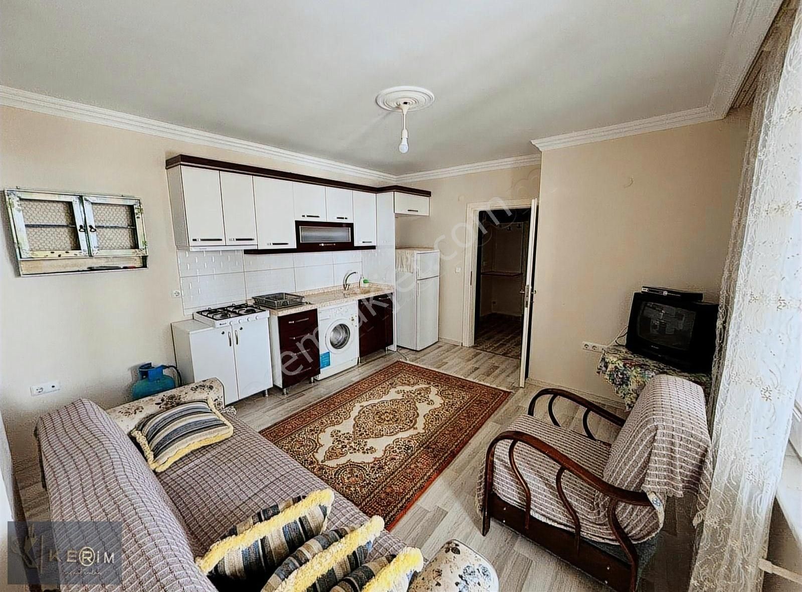 Kerimden Küçükkuyu Merkez'de Acil Satılık 1+1 Satılık Daire