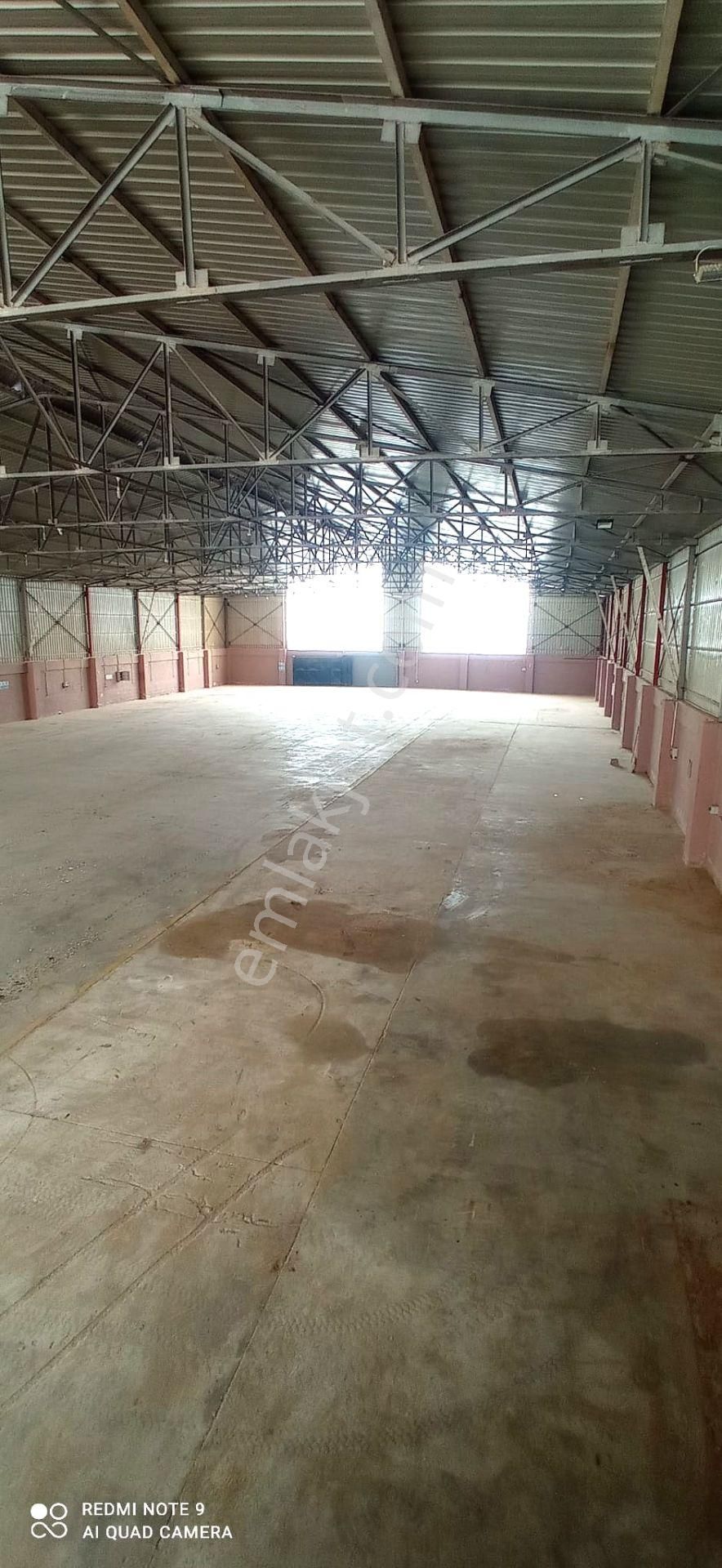 Zorlu Gayrimenkul'den İncirlik'te 2000m2 Kiralık Aylık Depo - Görsel 11