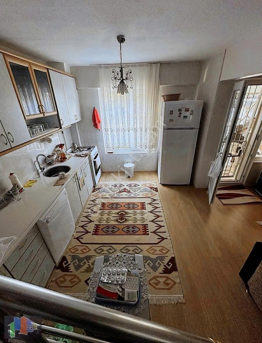 Tek Gayrimenkul Den Dikili De 360 M² Arsada Mustakil Ev - Görsel 3