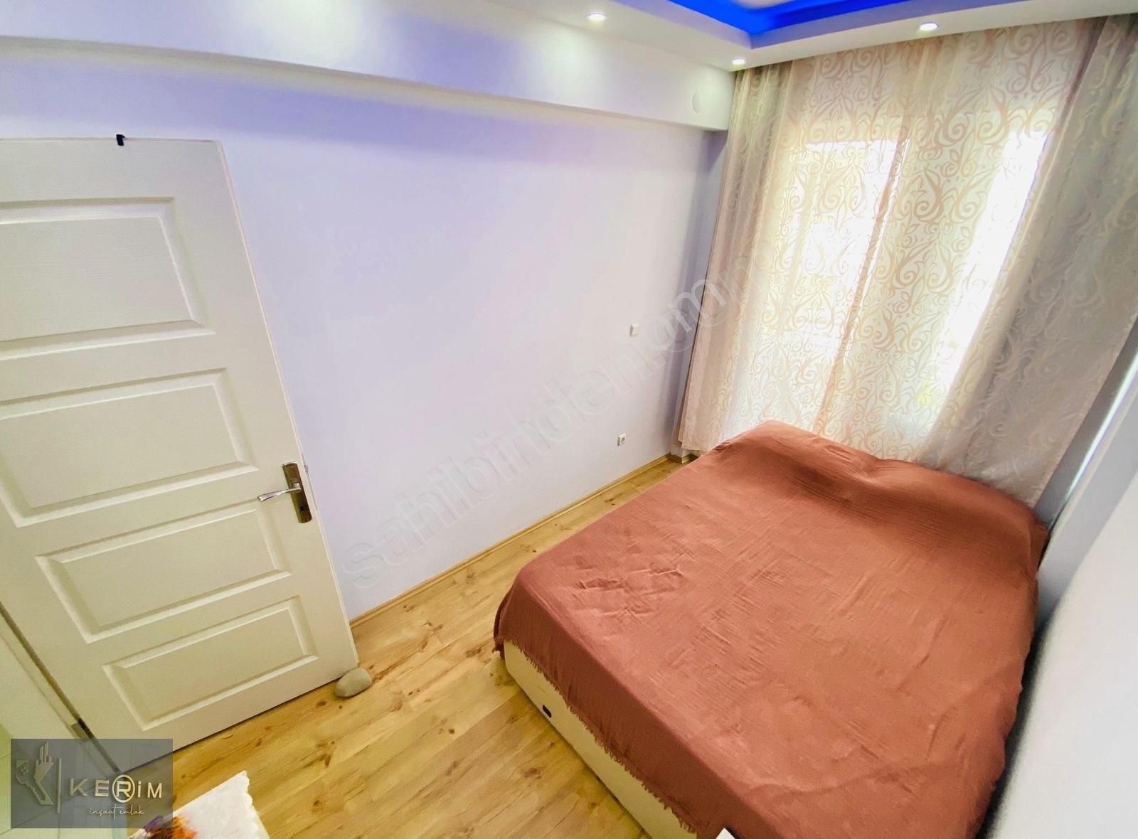 Kerimden Acil Fırsat Küçükkuyu Merkez Satılık 2+1 Orta Kat Daire