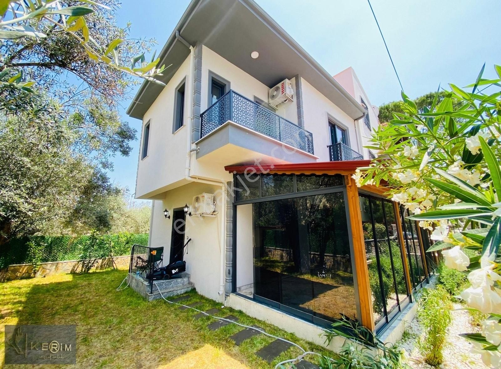 Kerimden Küçükkuyu Satılık Sıfır Müstakil Yola 2dk Bahçeli Villa