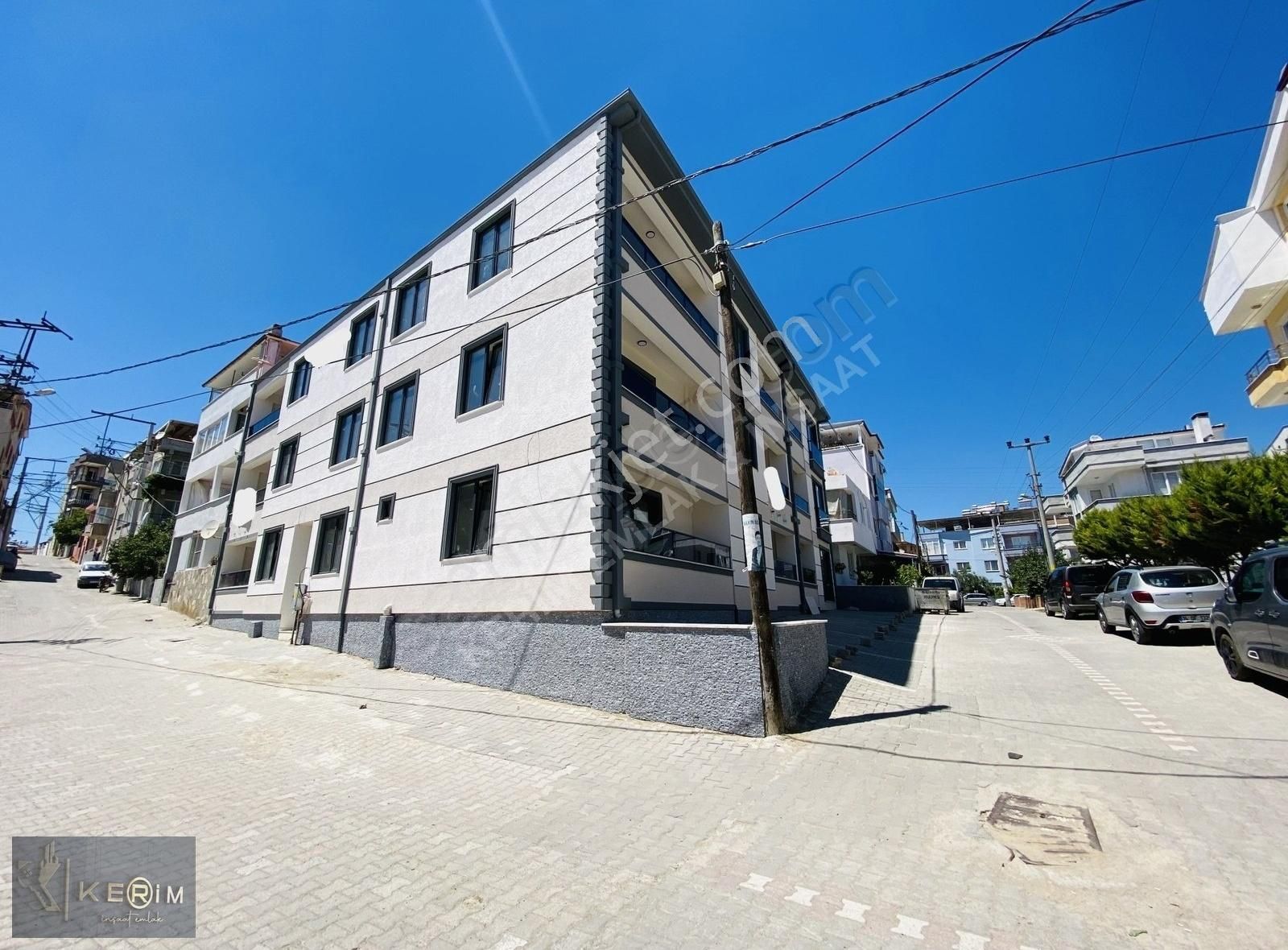 ▀▄kerim'den Küçükkuyu Merkezde Satılık Sıfır 2+1 2 Banyo Daire▀▄