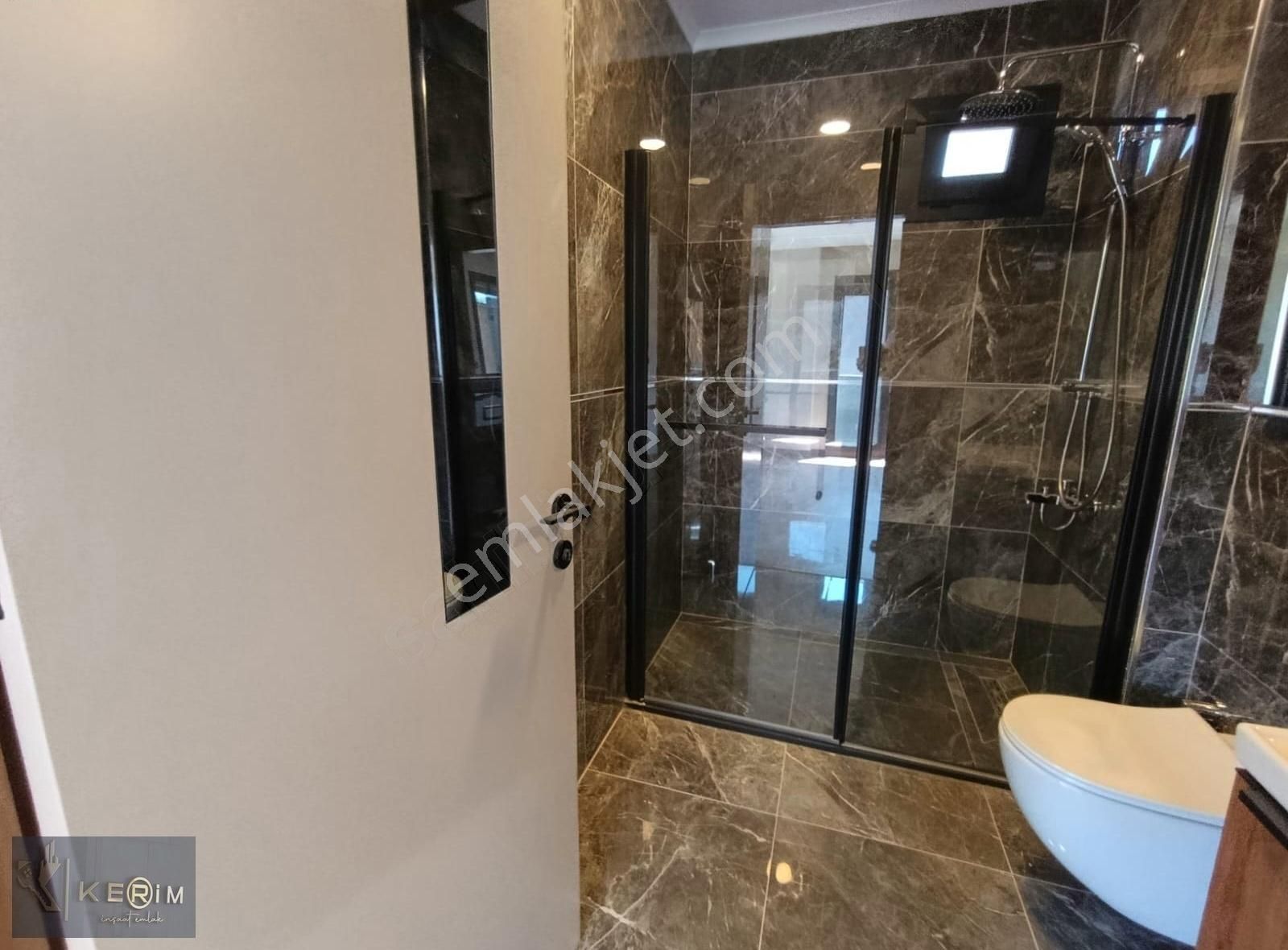 Kerim'den Satılık Güre'de Özel Havuzlu Otoparklı Lüx Villa - Görsel 23