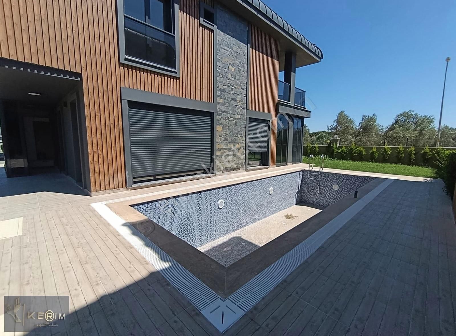 Kerim'den Satılık Güre'de Özel Havuzlu Otoparklı Lüx Villa - Görsel 29