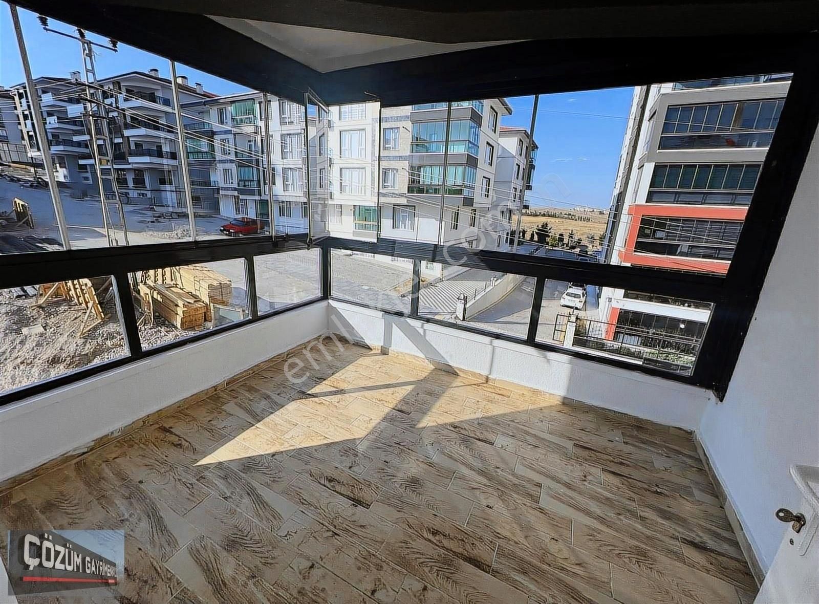 Çözüm Fırsatları Devam Ediyor Site Konsepti 4+1 Ful Yapılı Daire - Görsel 25