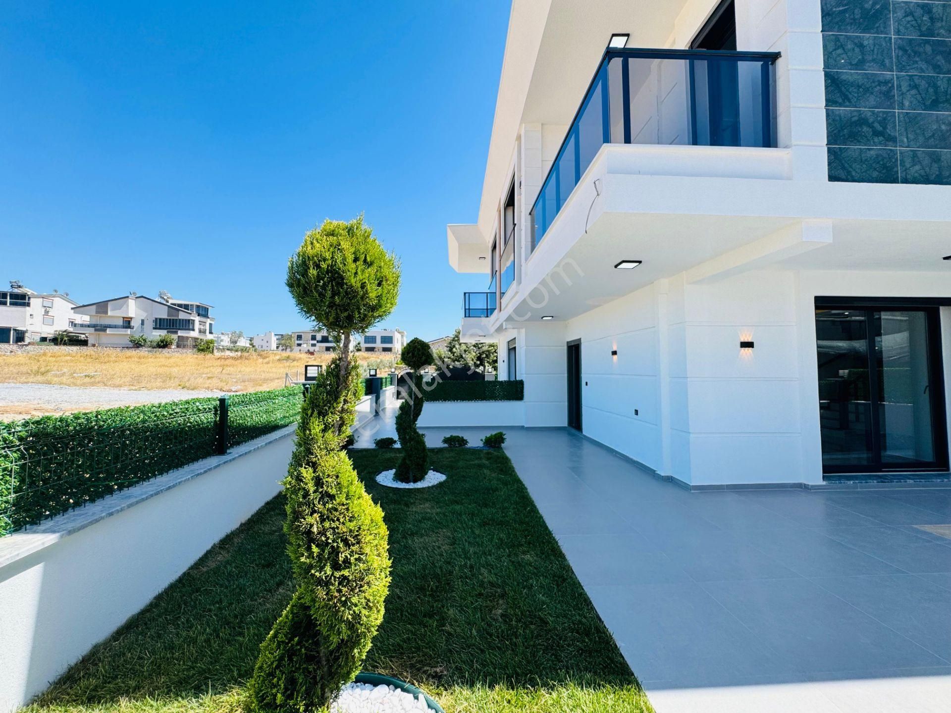 Didim Hisar'da 3+1 Geniş Bahçeli Müstakil Havuzlu Sıfır Villa - Görsel 14