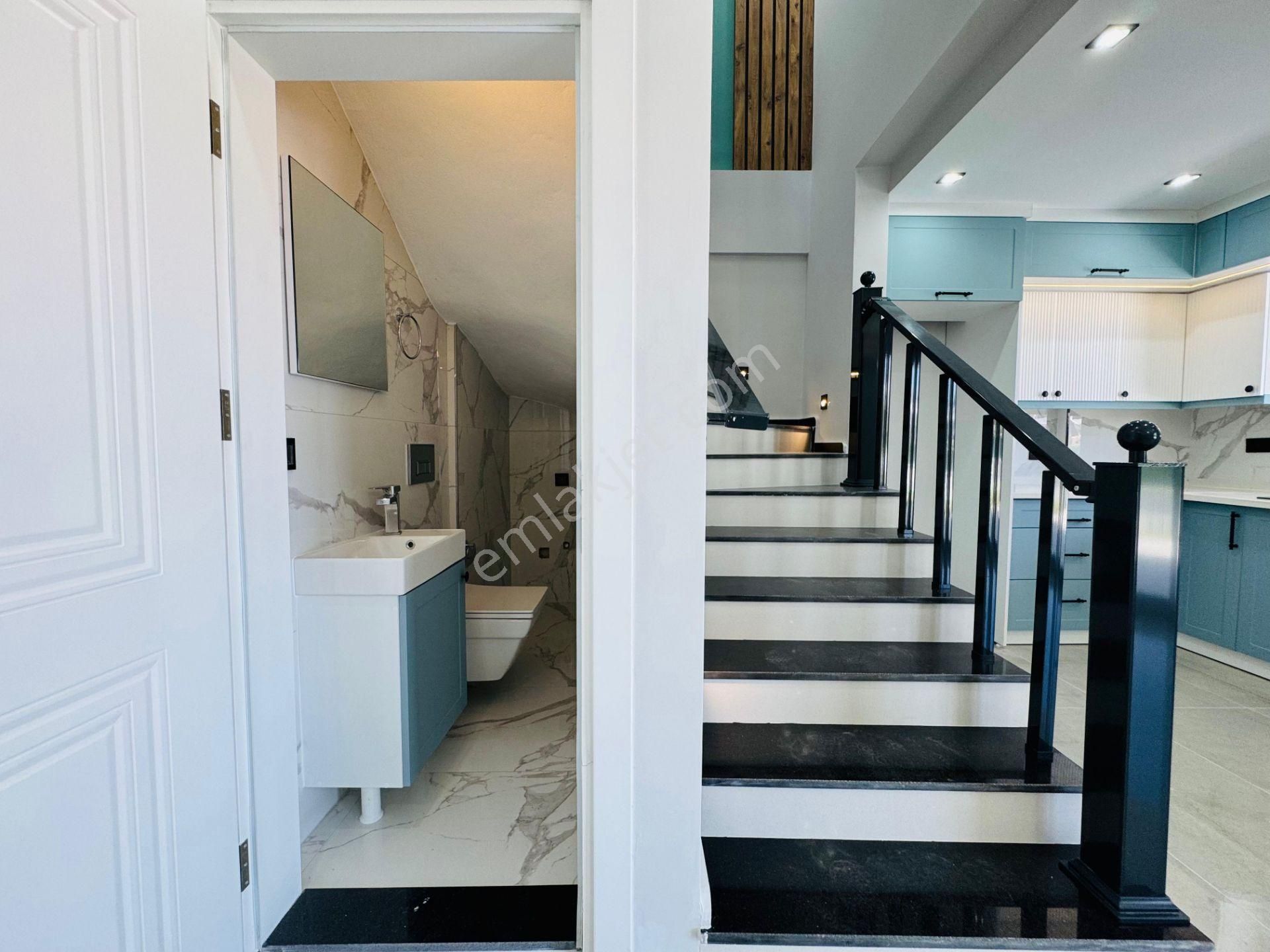 Didim Hisar'da 3+1 Geniş Bahçeli Müstakil Havuzlu Sıfır Villa - Görsel 22