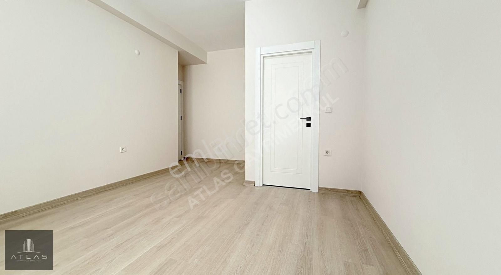 Atlas'tan, Sıfır, 3+1, 135m2, E.banyolu K.otoparklı, Lüx, Fırsat - Görsel 15
