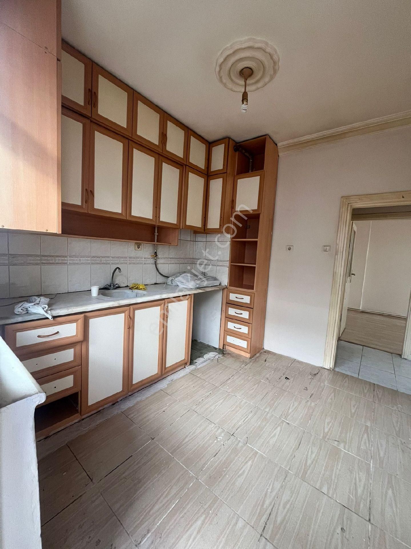 İlkadım Fevziçakmak Mah Sinde 3+1 120m2 2 Kat Daire