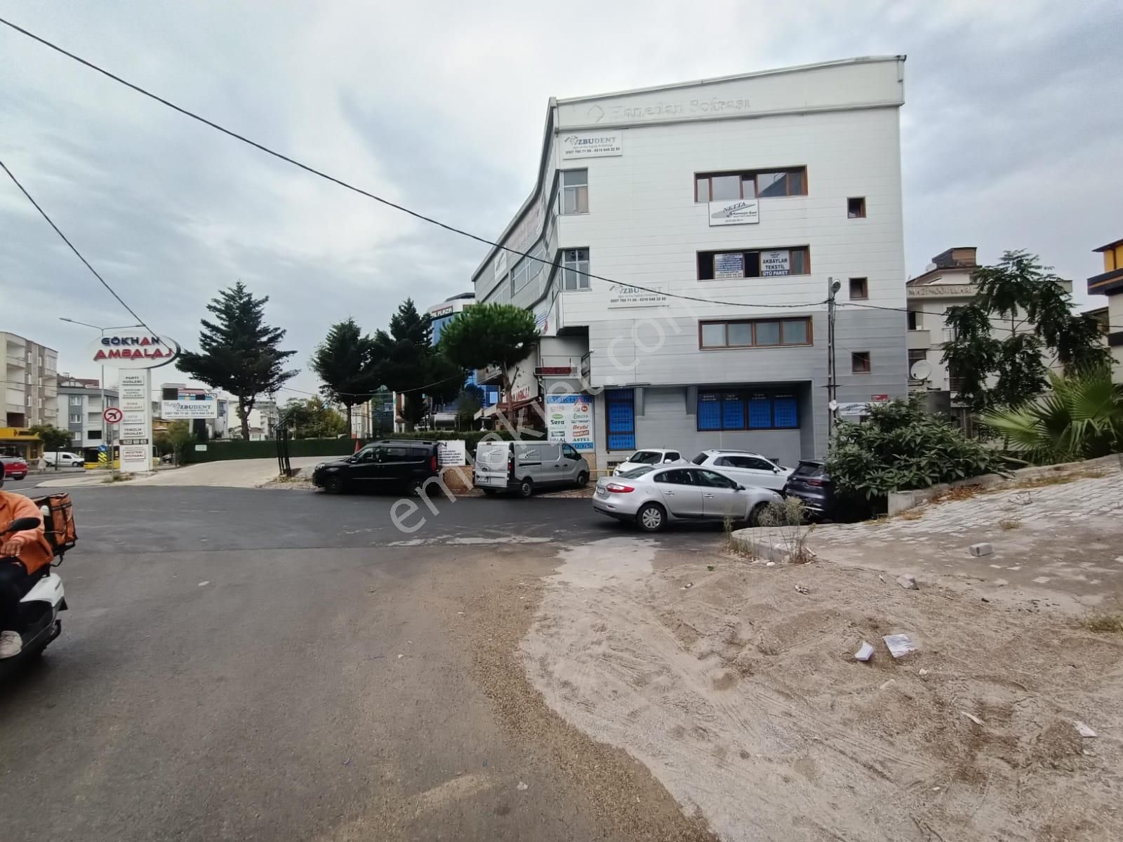İstanbul-sancaktepe -meclis Mahallesinde Ara Kat Kiralık 2+1 Daire