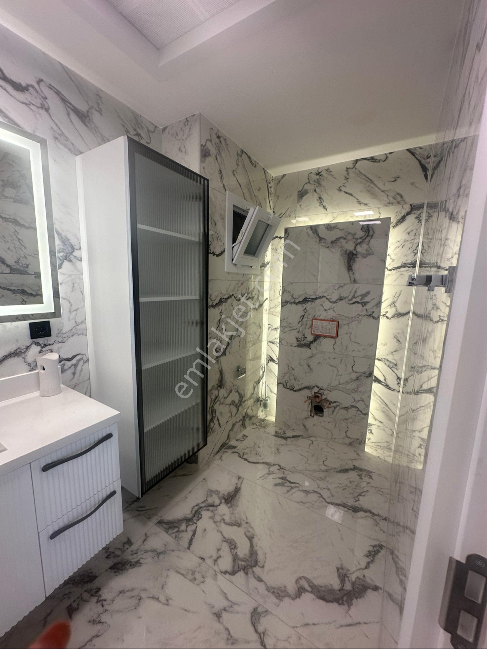 Kuşadasının En Prestijli Sitesinde6.250.000 - Görsel 28