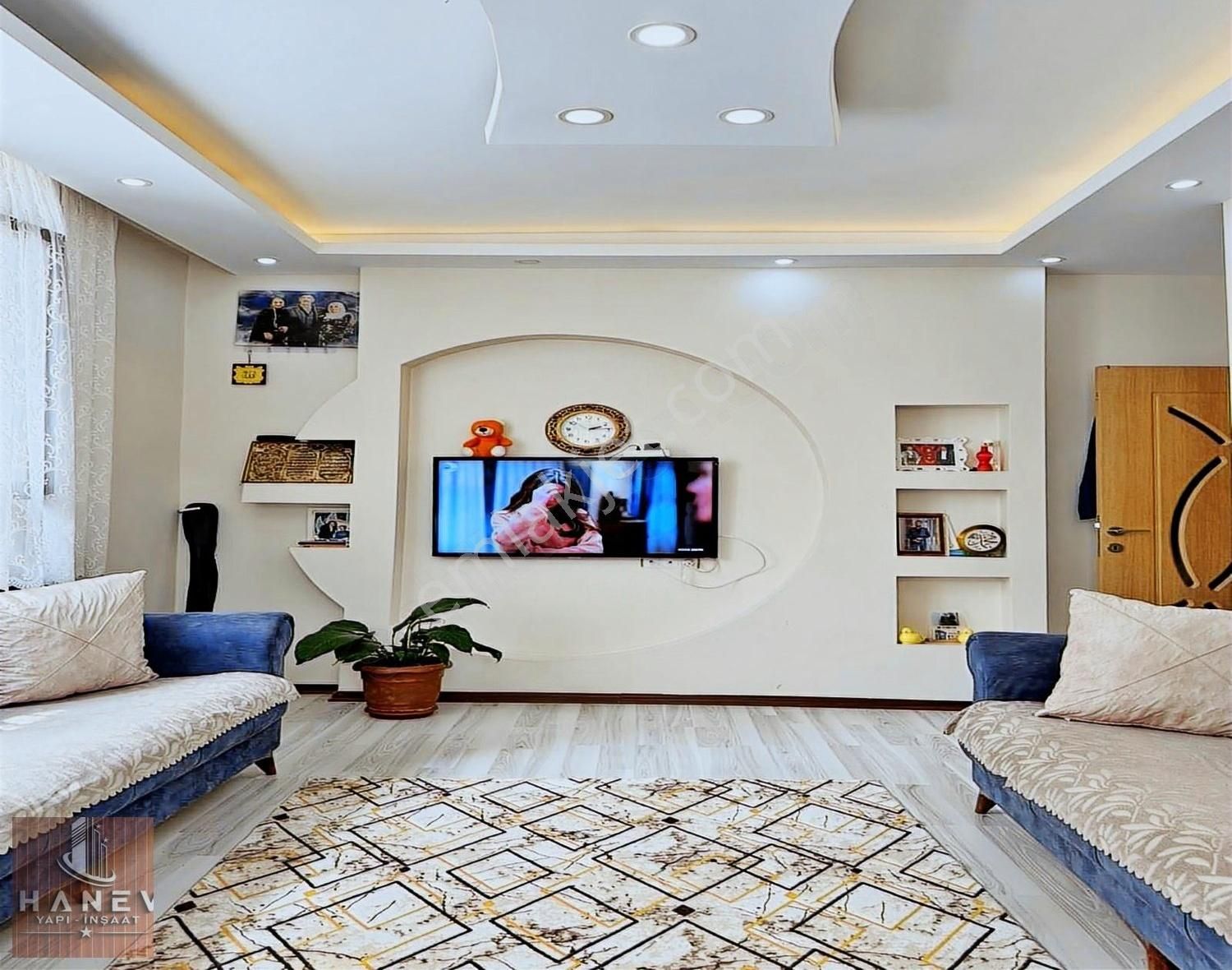 Metrobüse Yakın Satılık Krediye Uygun Kat Mülkiyetli Daire - Görsel 2