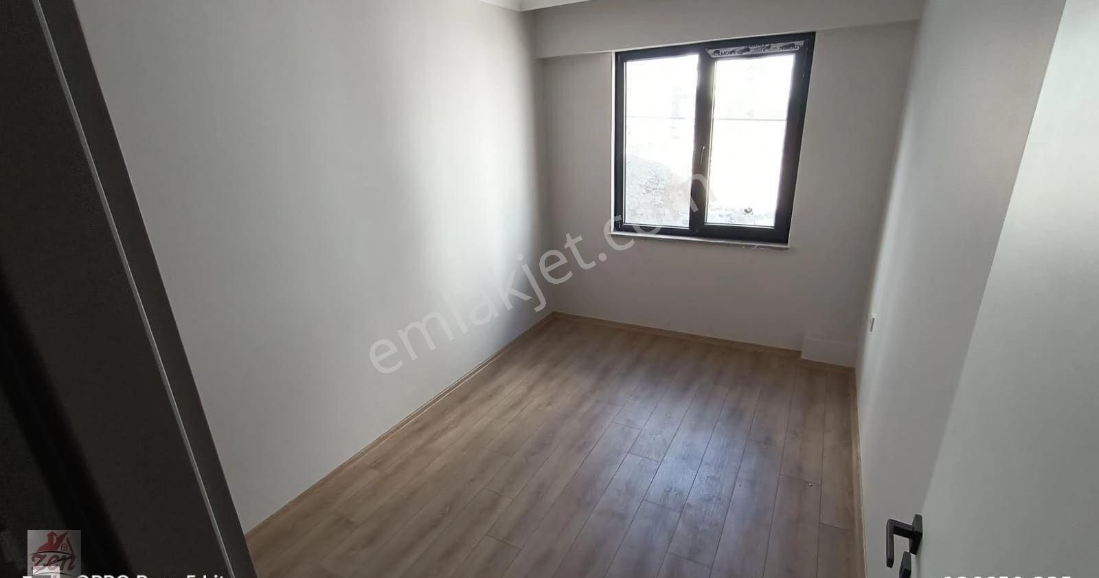 Bandırma Zen Emlak'tan Satılık 1+1 - Görsel 4