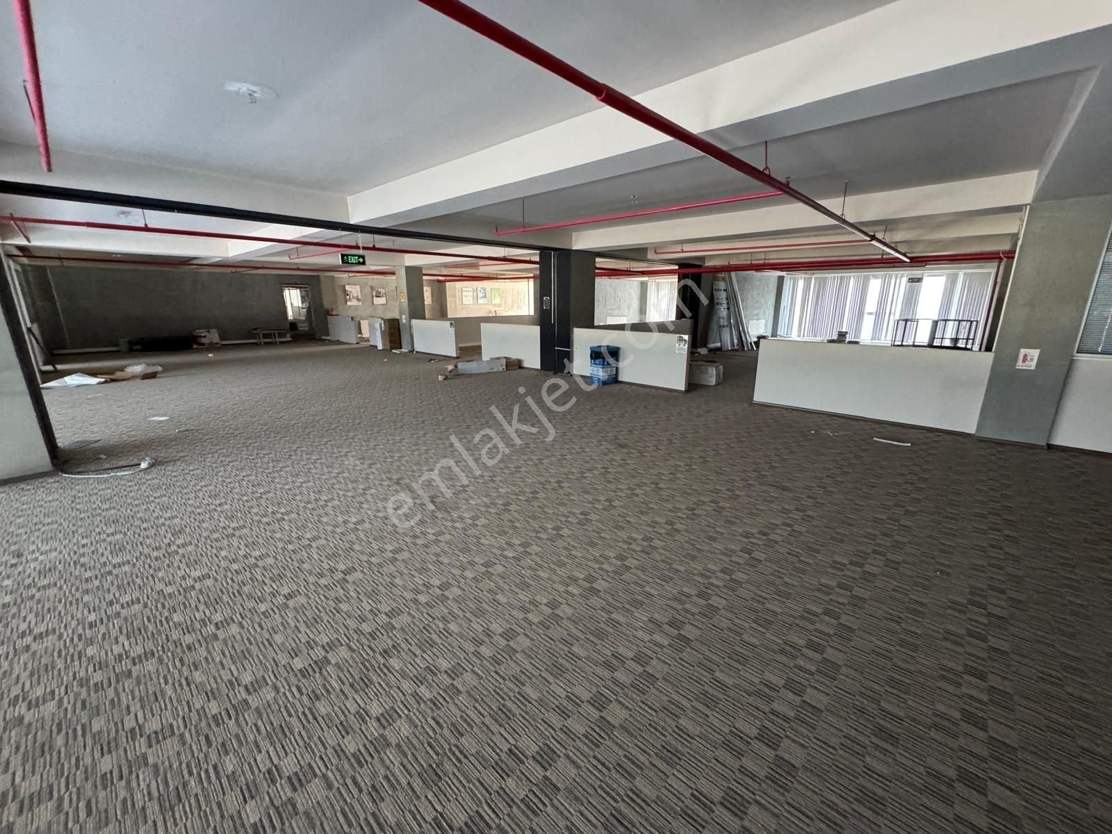 Yakacık Cadde Üstünde Kiralık Dükkan - Görsel 14