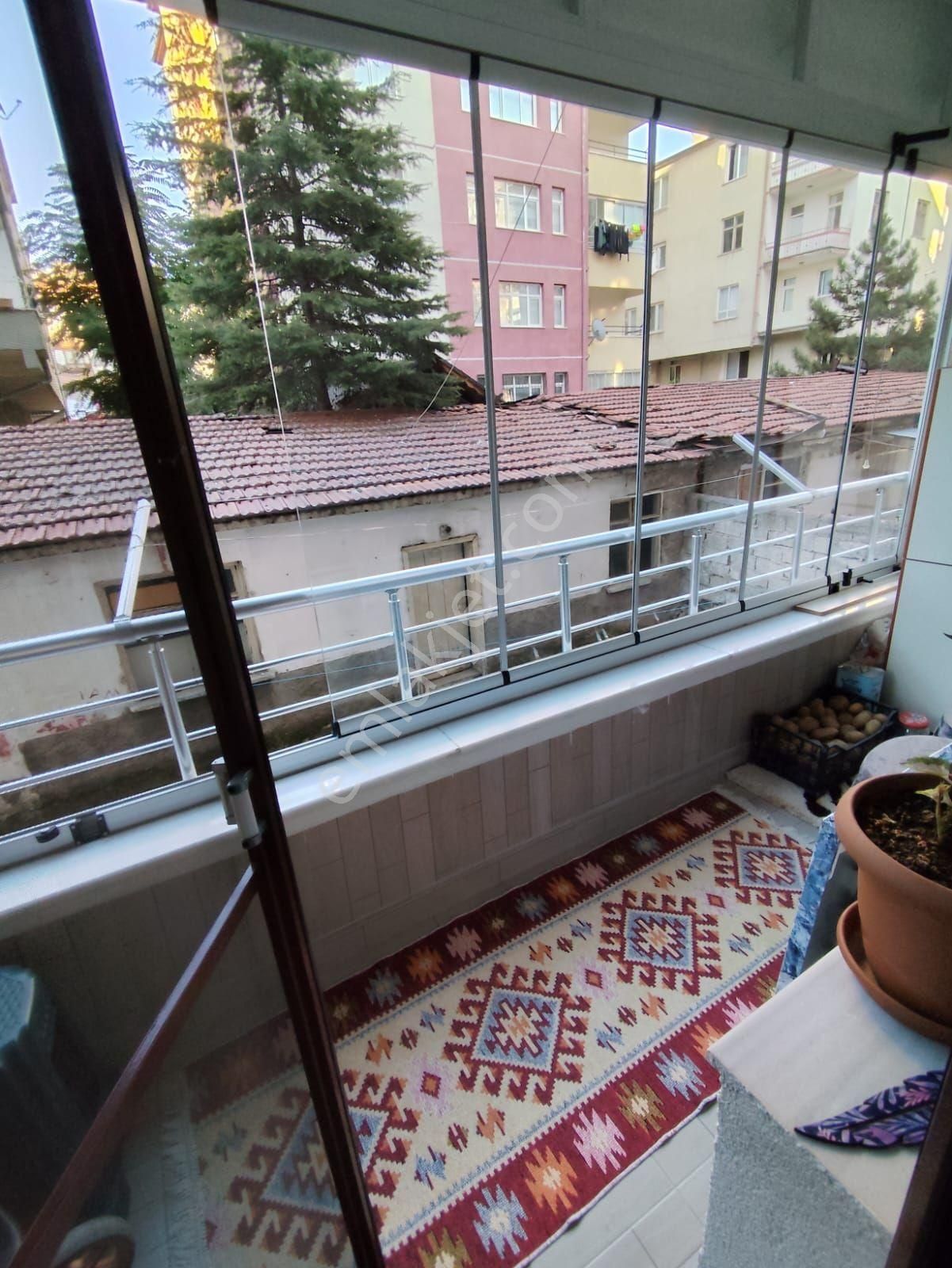 Çeçen Gm Fuzuli Caddesi Yüksak Giriş 2+1 Satılık Daire