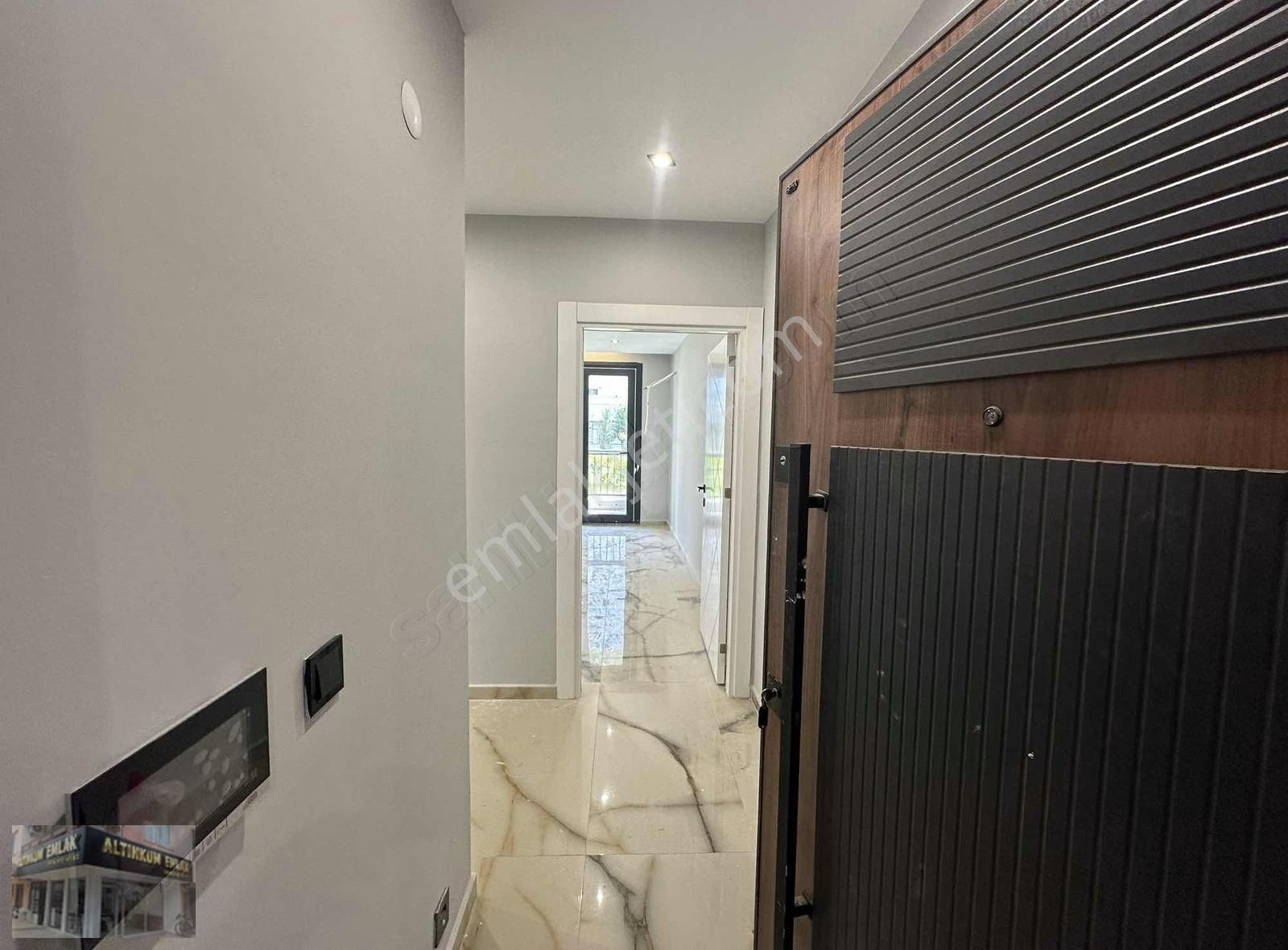 Sarımsaklı'da Havuzlu Spor Salonlu Site İçerisinde 2+1 Yazlık - Görsel 8