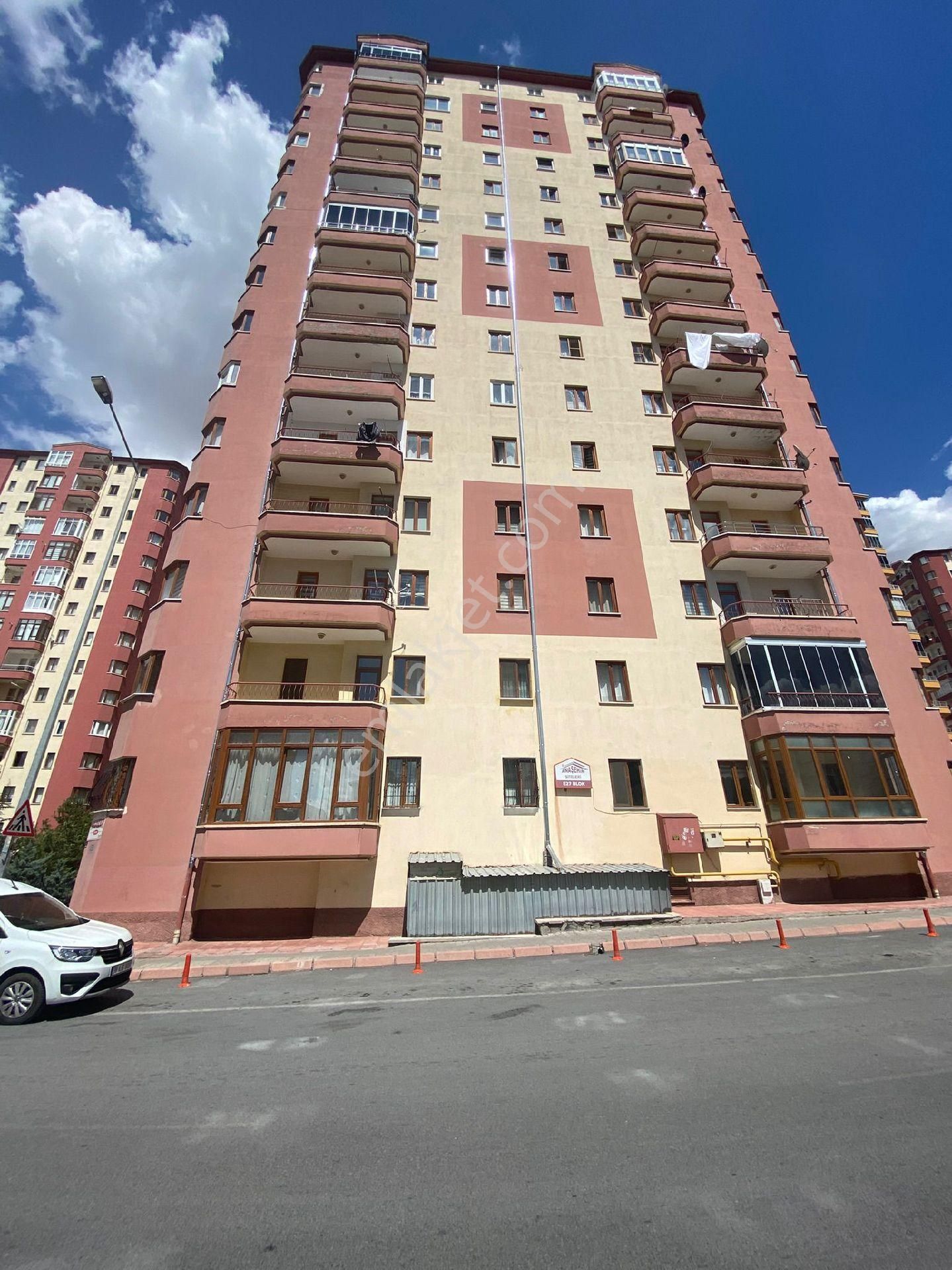 Fetanet Emlaktan Talas Anaşehir De Masrafsız 3+1 Daire