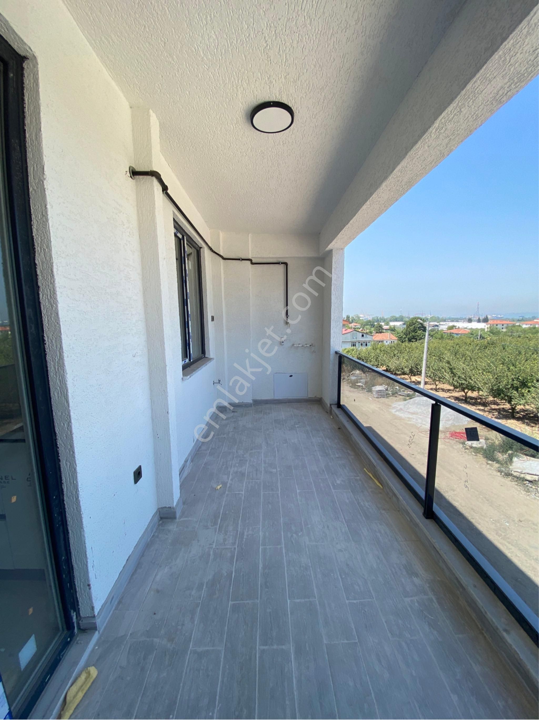 Narmanoğlu`ndan Satılık 3+1 Ebeveyn Banyolu Lüks Daire - Görsel 14