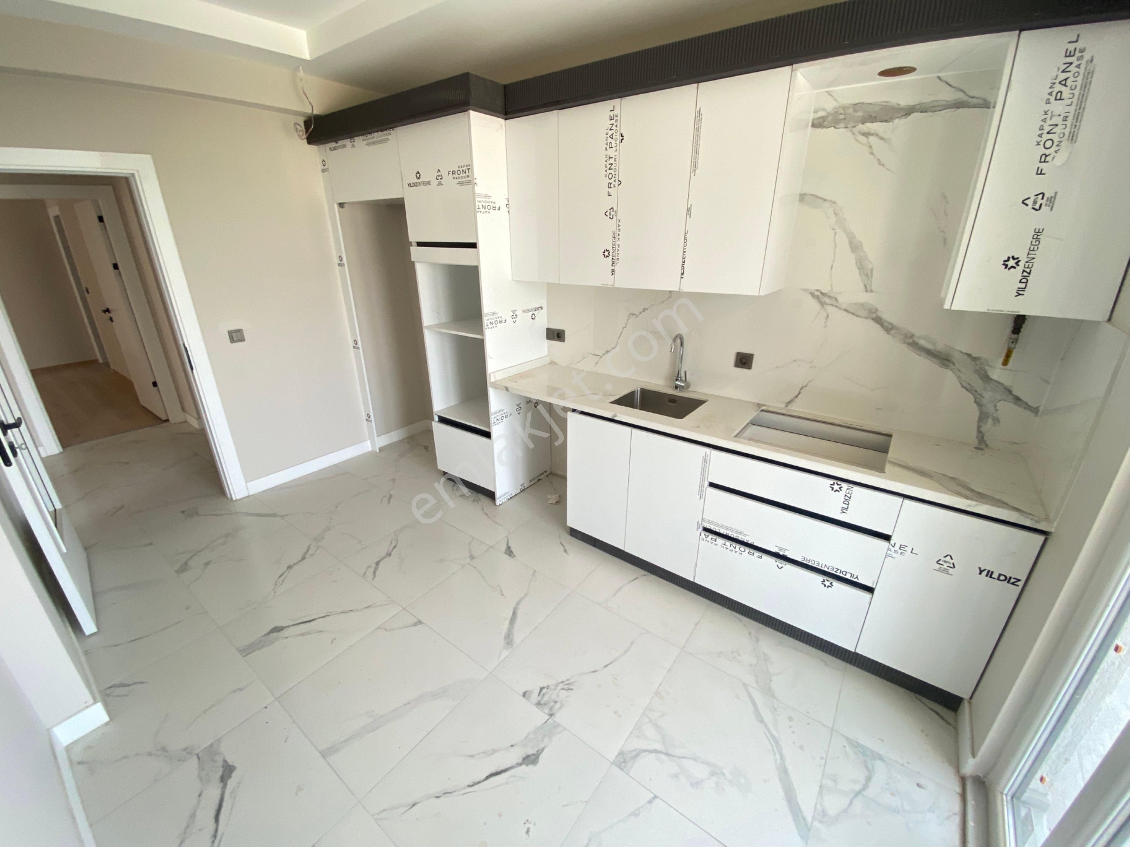 Narmanoğlu`ndan Satılık 3+1 Ebeveyn Banyolu Lüks Daire - Görsel 4