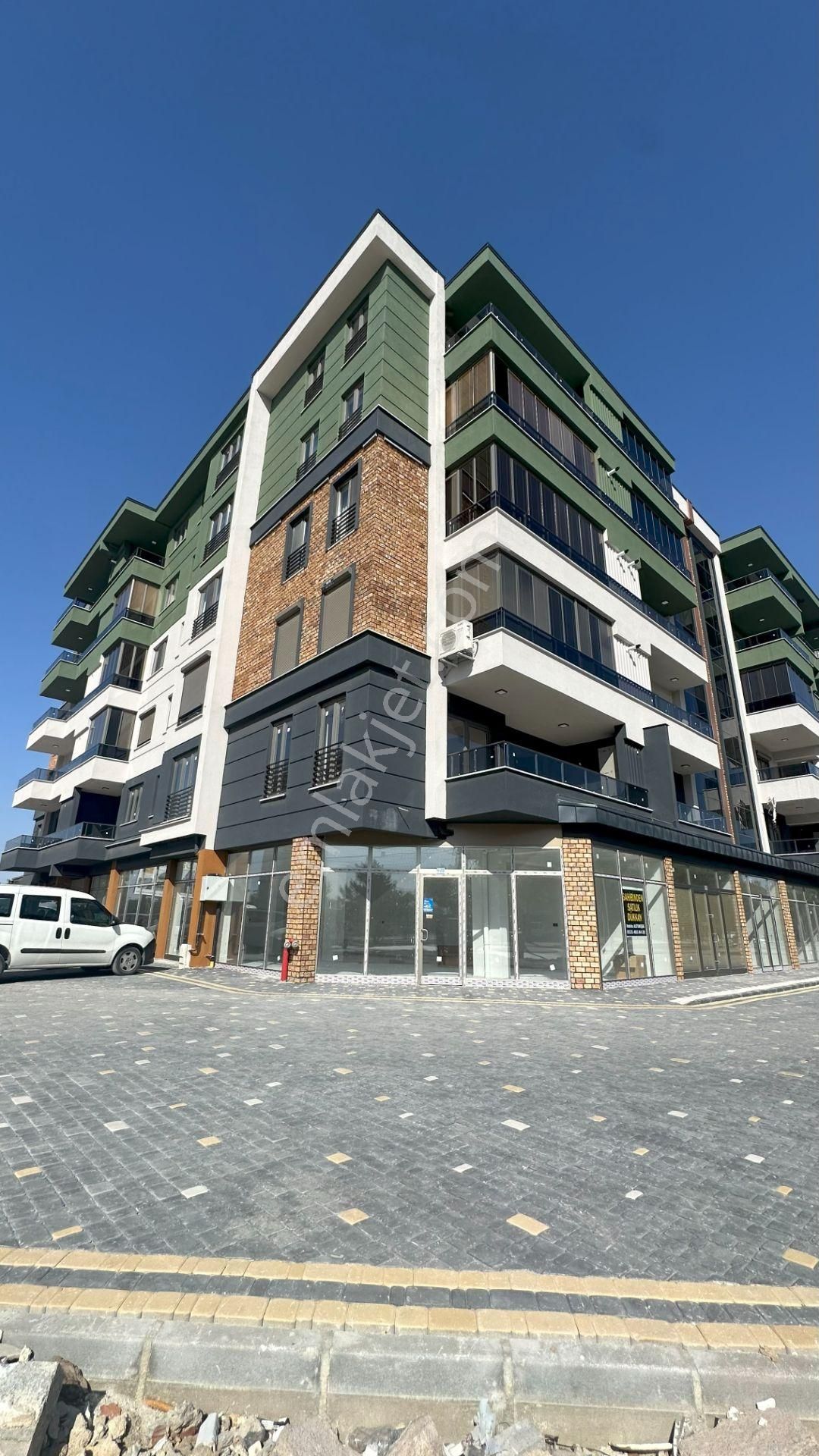 Konsey'den Karatay Kumköprüde Satılık Site İçi Lüx 4+1 Daire