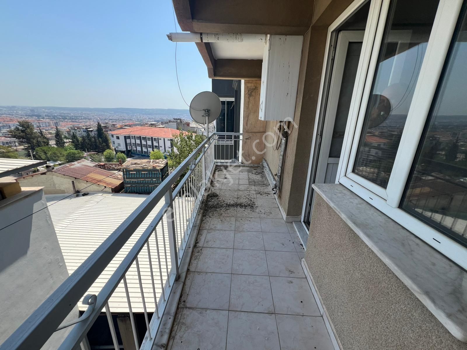 Buca Çamlık Mah.de 2+1 120m2 Dgazlı Ayrı Mutfak Havadar Kiralık Daire - Görsel 23