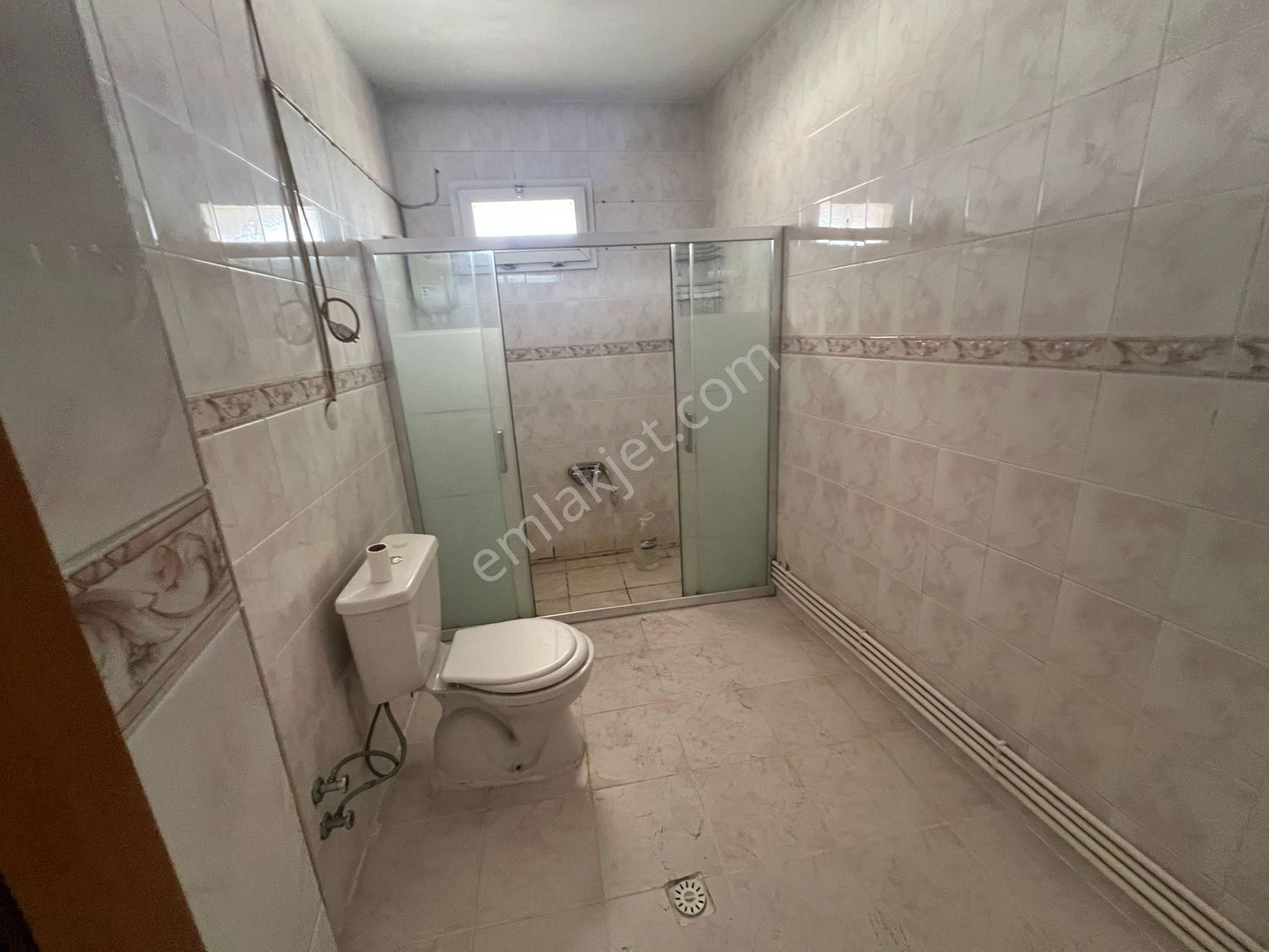Buca Çamlık Mah.de 2+1 120m2 Dgazlı Ayrı Mutfak Havadar Kiralık Daire - Görsel 16