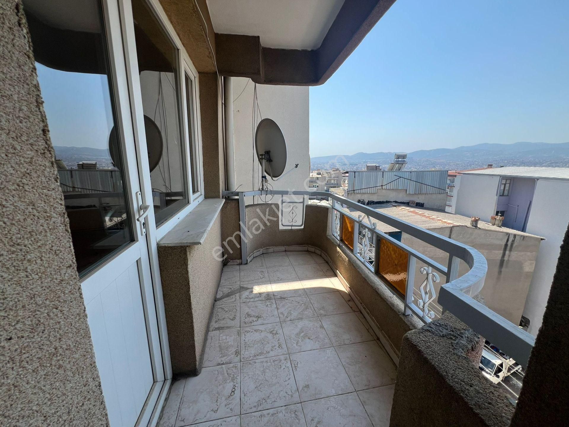 Buca Çamlık Mah.de 2+1 120m2 Dgazlı Ayrı Mutfak Havadar Kiralık Daire - Görsel 24
