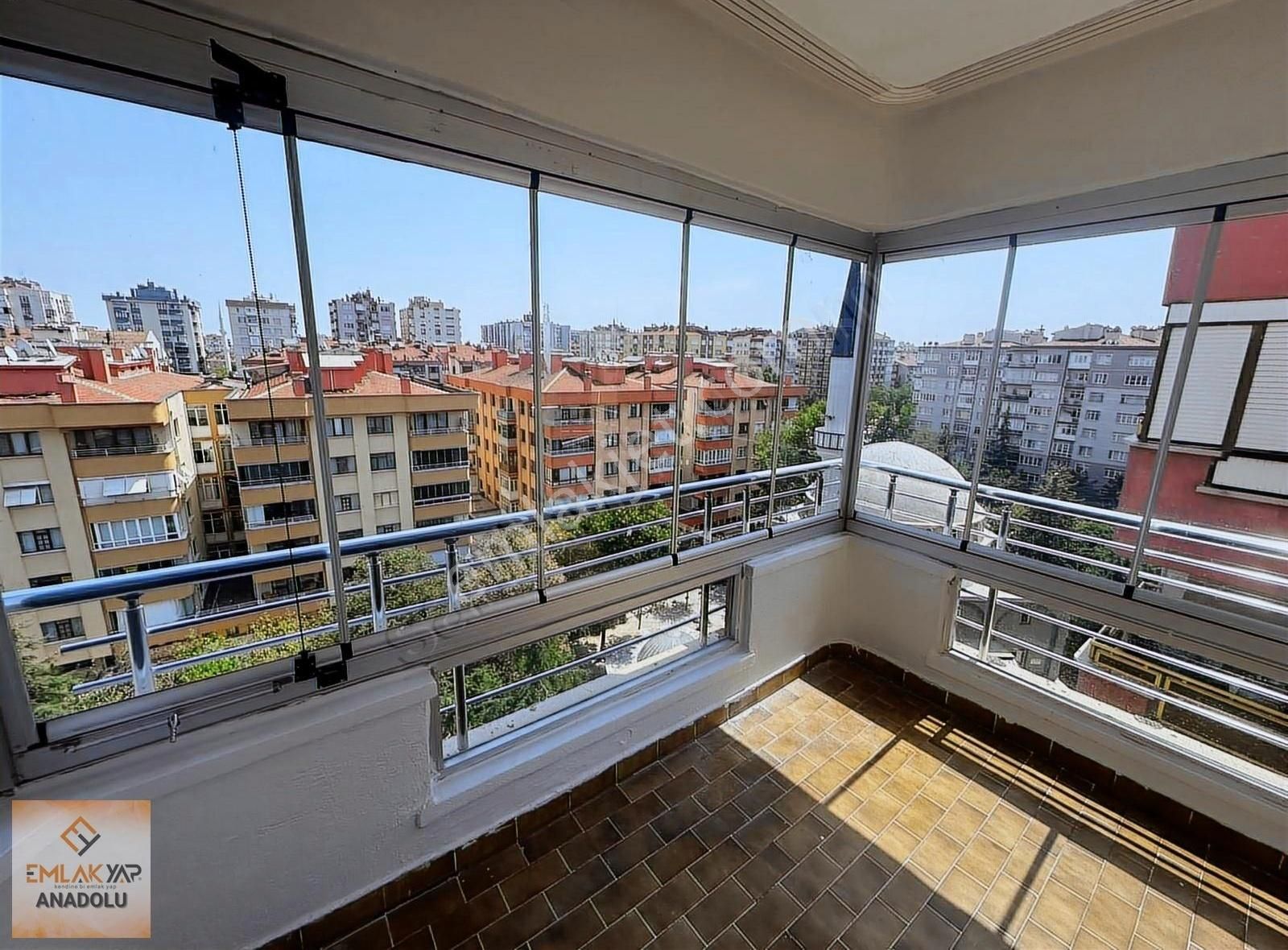 Nenehatun Parkı Yanında Bakımlı Güney Cephe 4+1 Satılık Daire