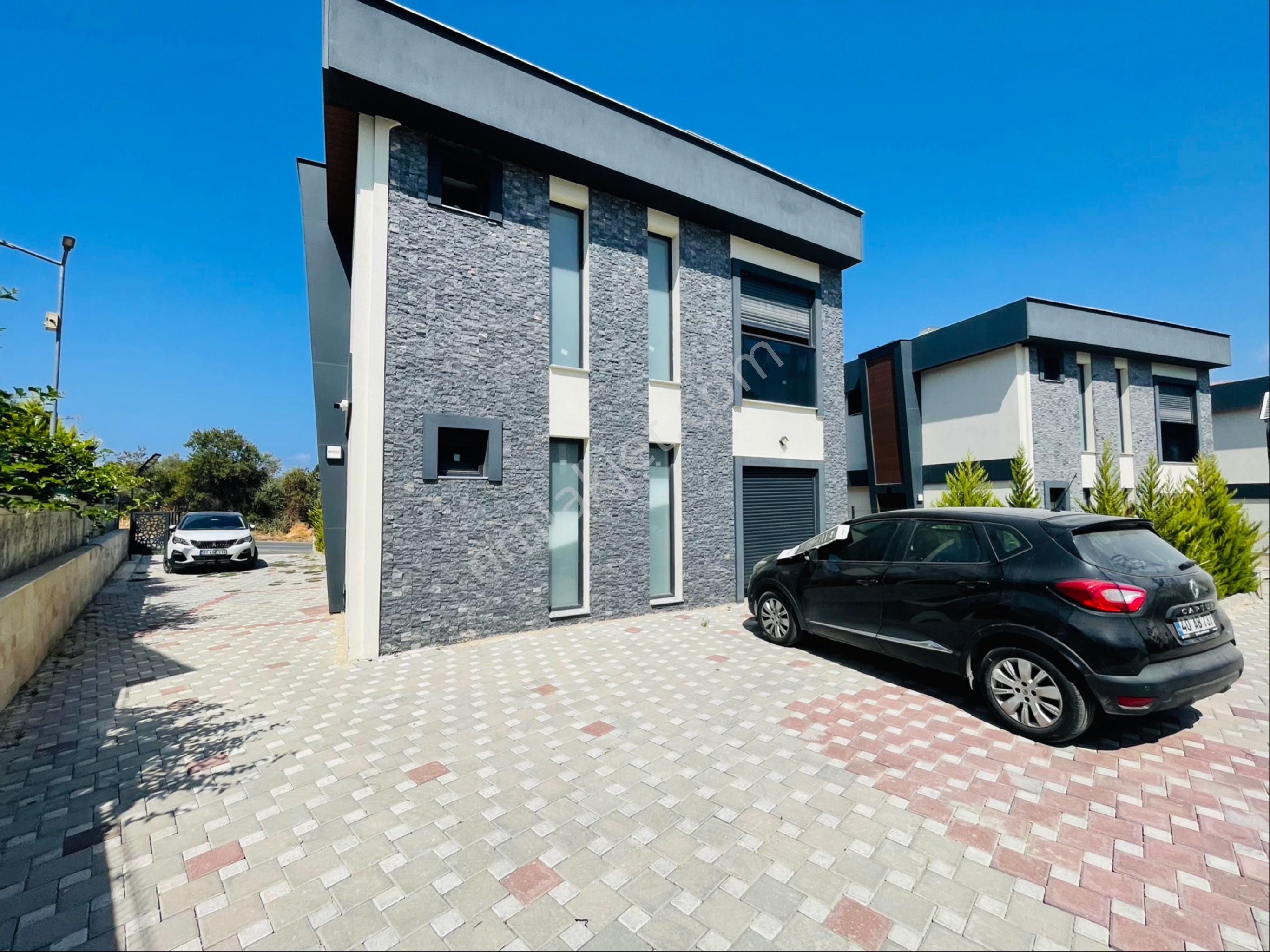Kipa Avm Bölgesi 4+1 Özel Havuzlu Villa - Görsel 11