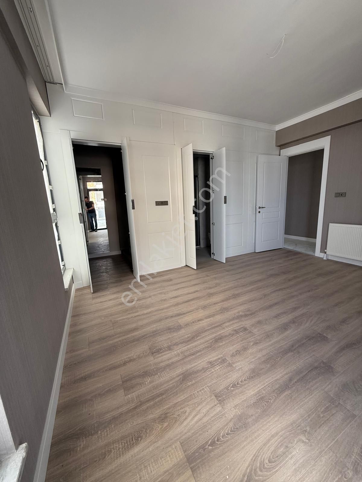 Şehitlik Mahallesinde Sıfır Satılık 4+1 Full Yapılı Lüx Daire - Görsel 7