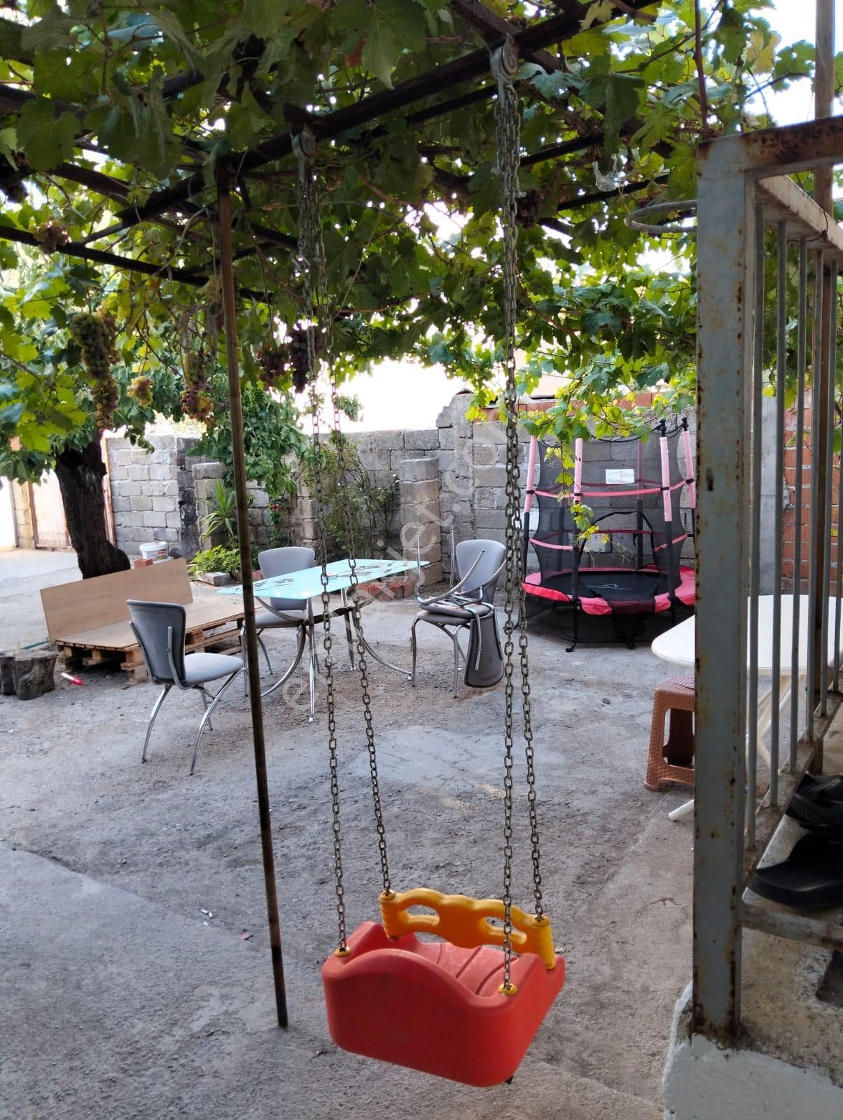 Balıkesir Edremit Kadıköyde 3 Katlı Bina Komple Satılık - Görsel 21