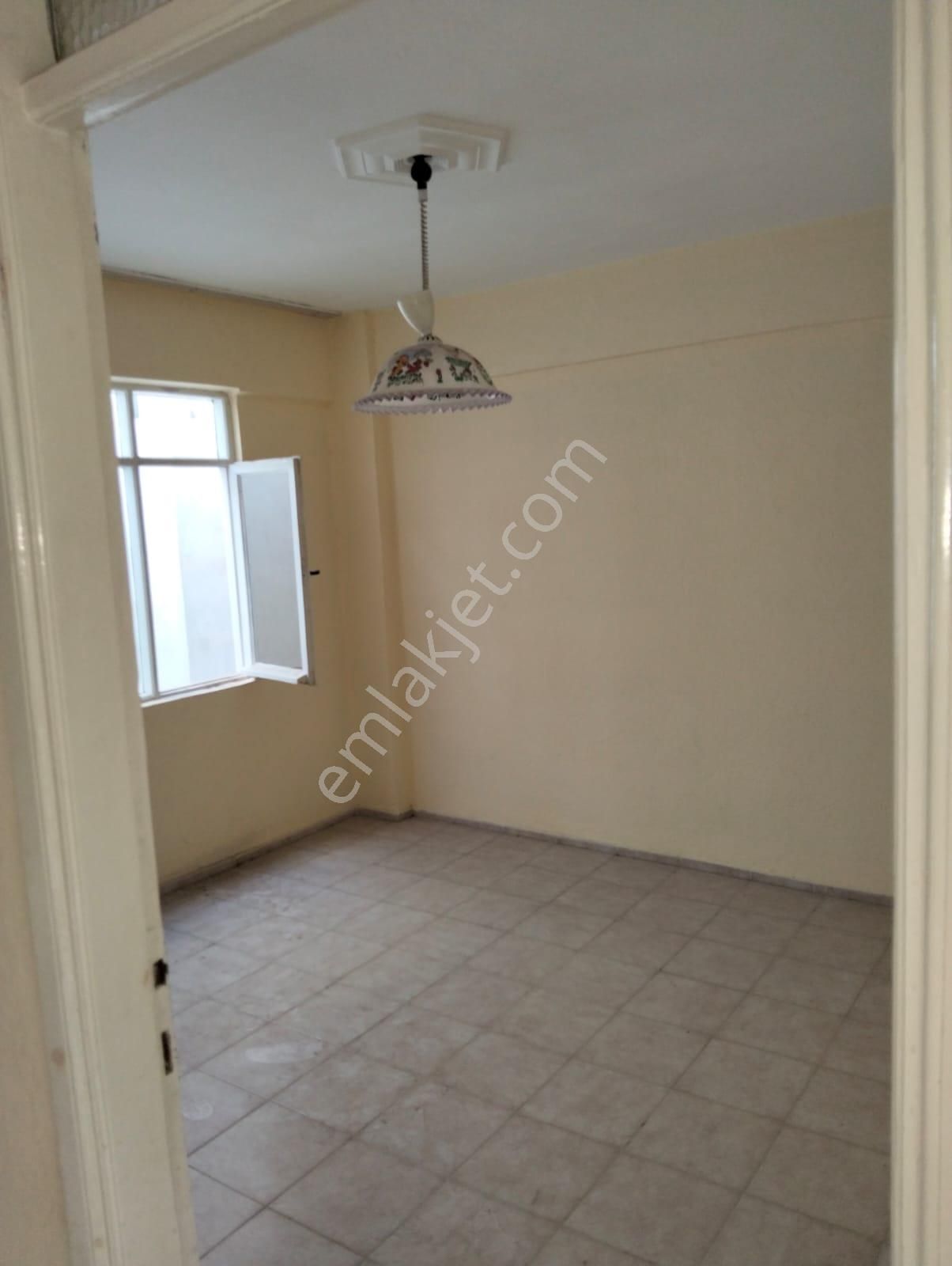 Balıkesir Edremit Kadıköyde 3 Katlı Bina Komple Satılık - Görsel 13