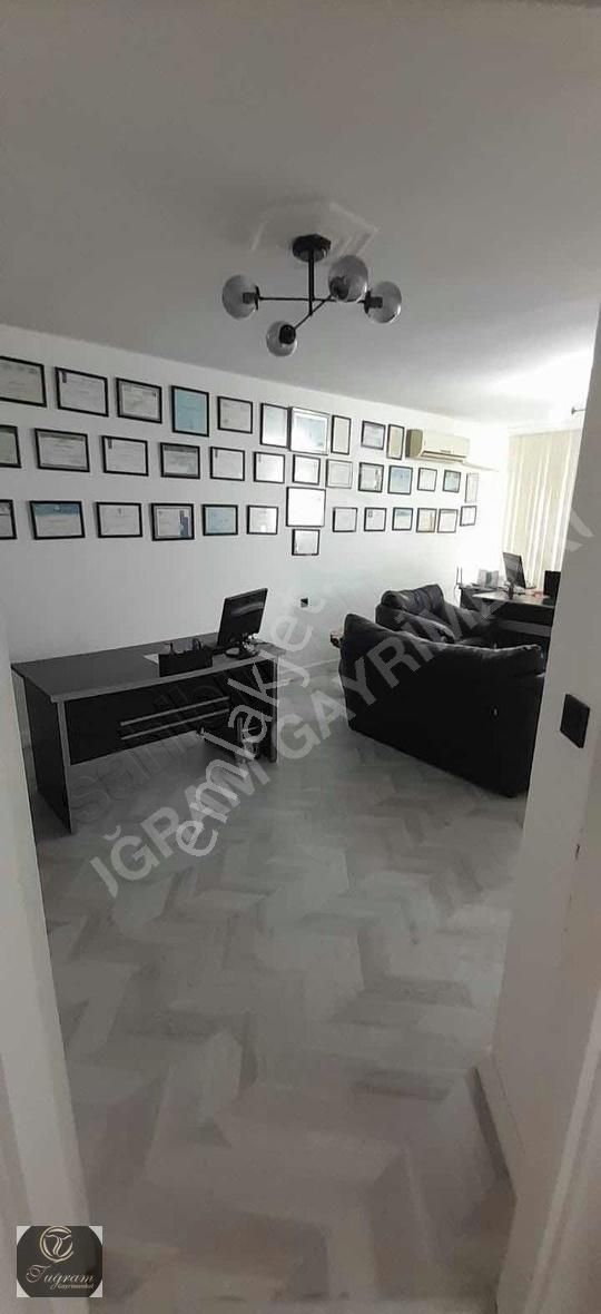 Mark Antalya Karşısı Cadde Üzeri Tabela Değeri Yüksek 3+1 Daire