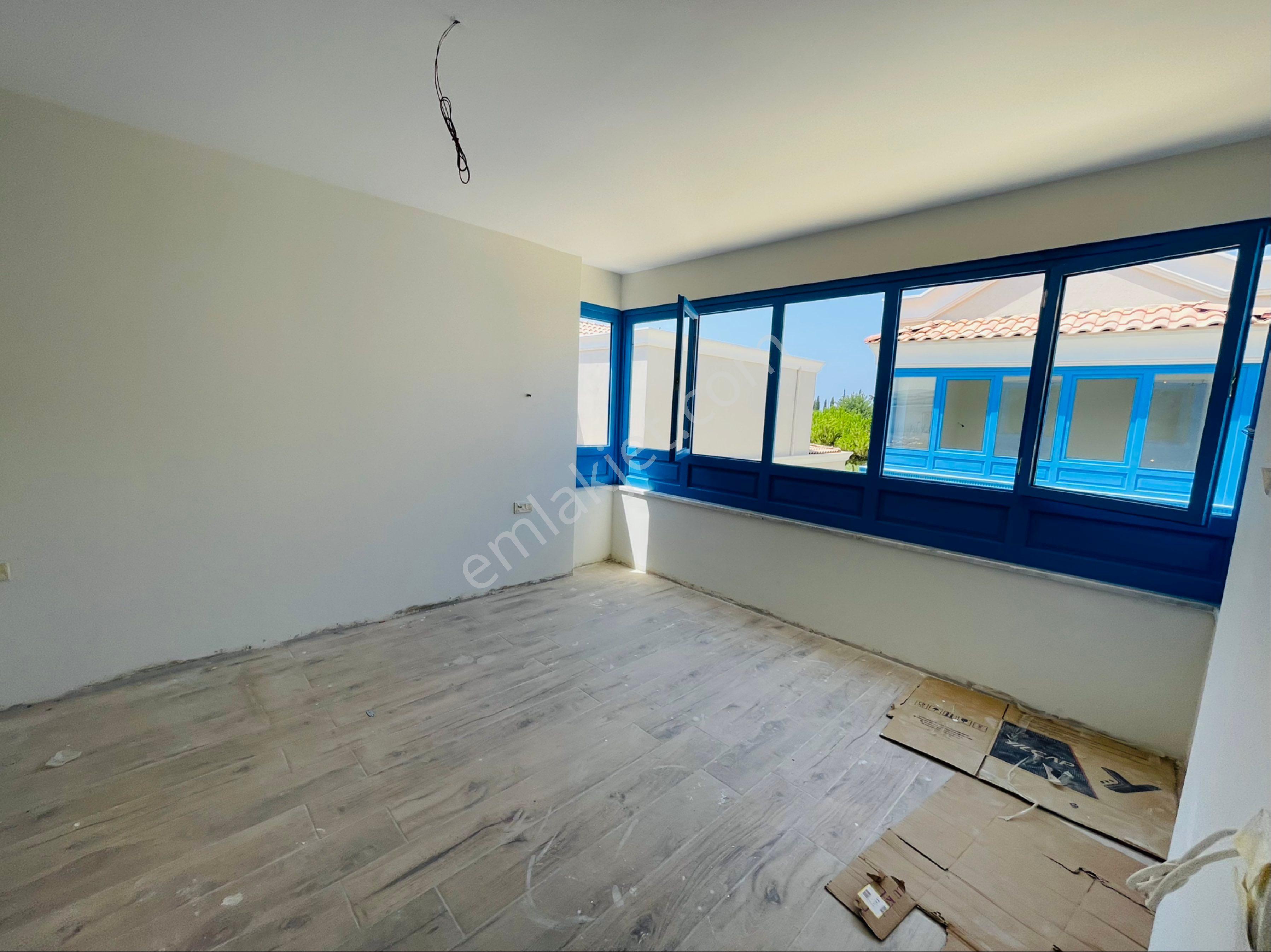 Tek Müstakil Denize Yakın Özel Havuzlu Villa 5+1 - Görsel 24