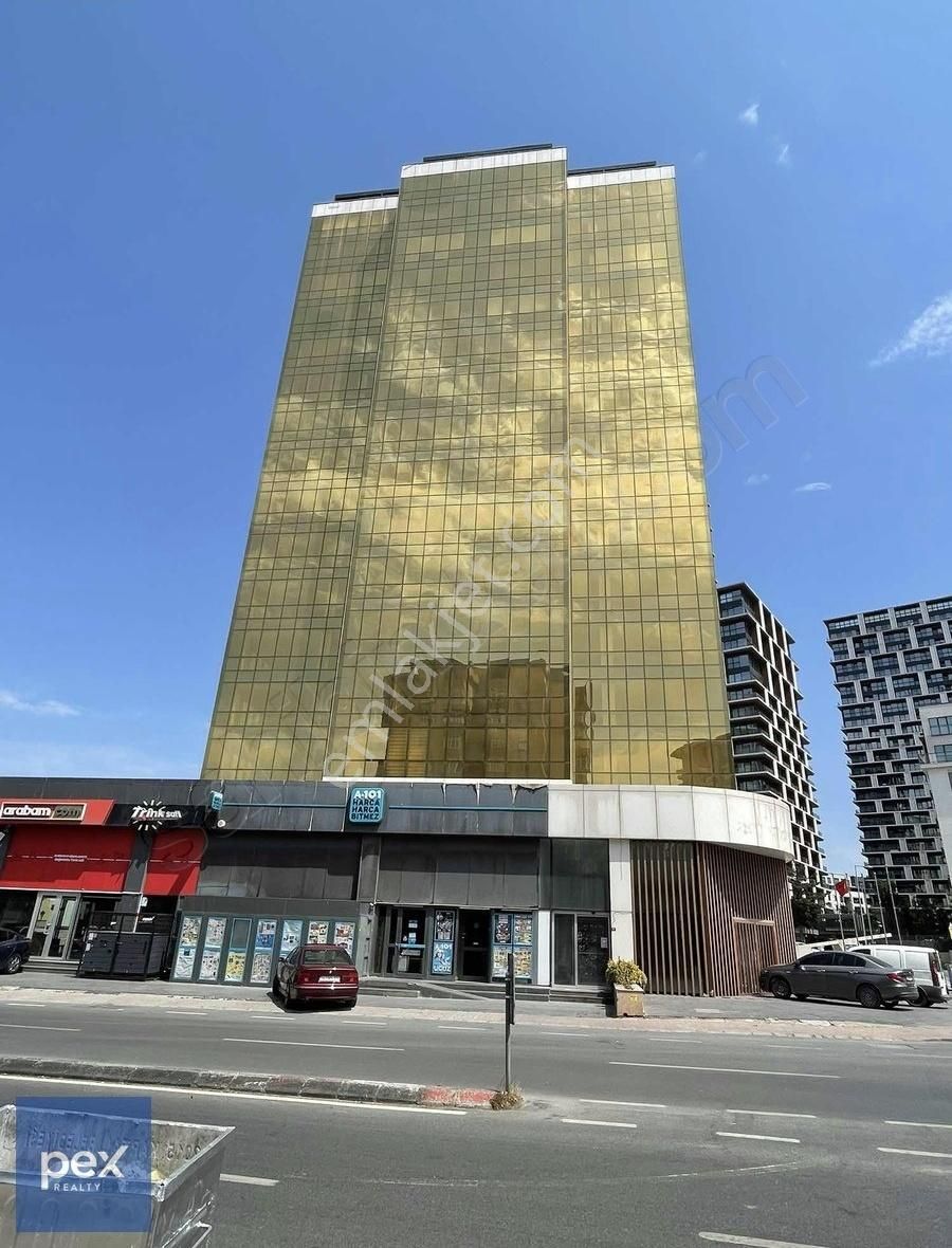 Esentepe Marka Projeler Yanı Ana Cadde Üzerinde Kiralık Mağaza
