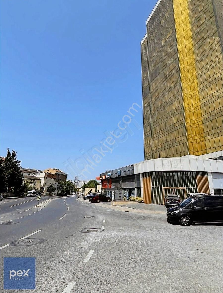 Karizma Kule Metro Durağı Anadolu Adliye Yakını Kiralık Ofis