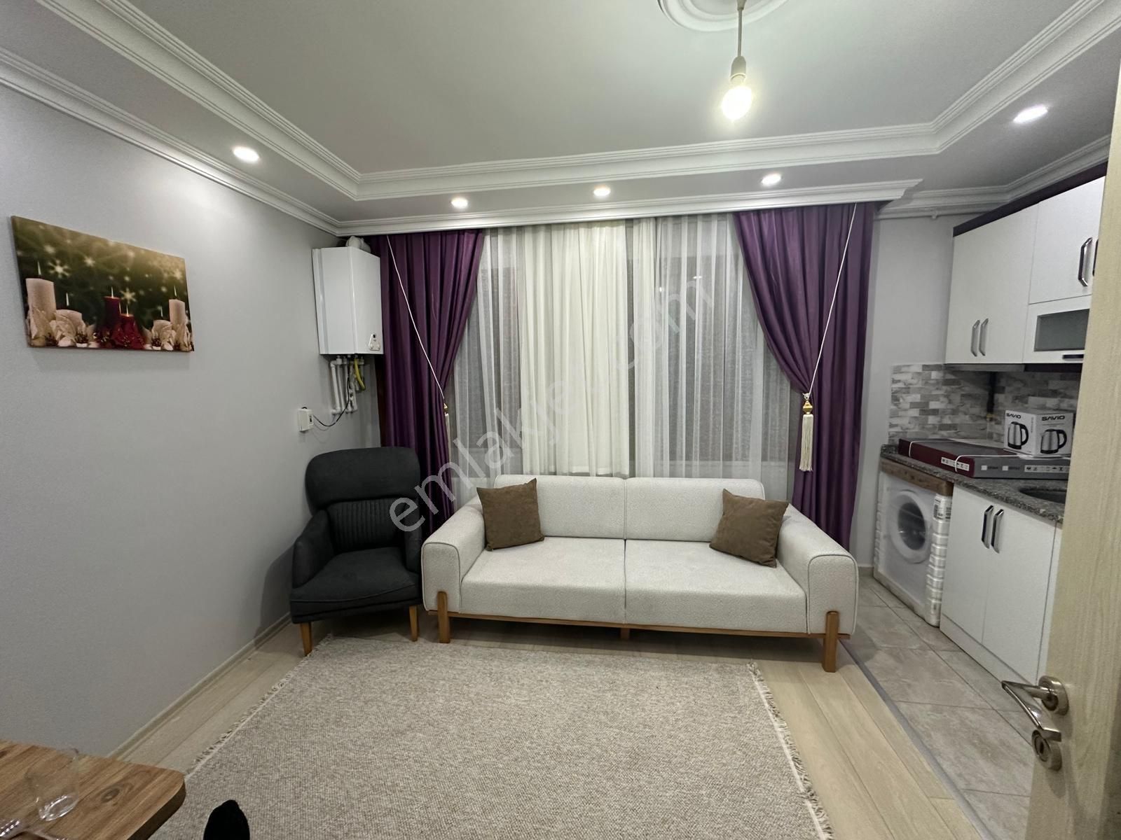 Fırsat! Genç Binada Sıfır Lüks Eşyalı 1+1 Kiralık Daire