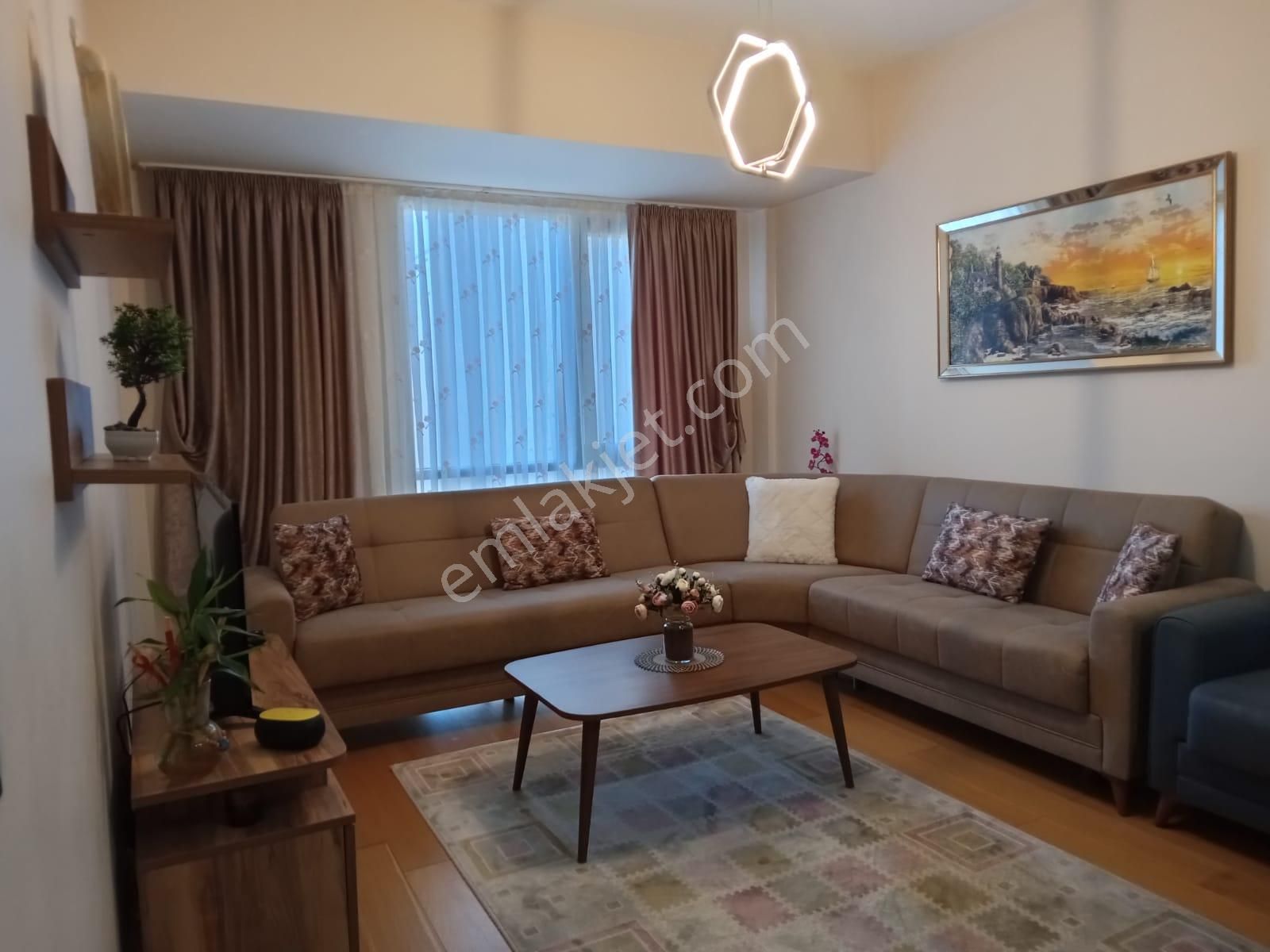 Kiptaş Venezia Mega'da Satılık 1+1 Şehir Mnz. Uygun Fiyatlı Daire !!