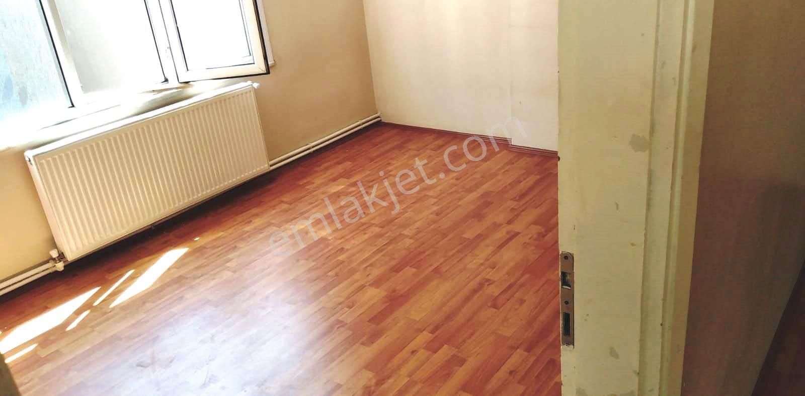Kiralık Daire Pendik Esenyalı Mahallesi
