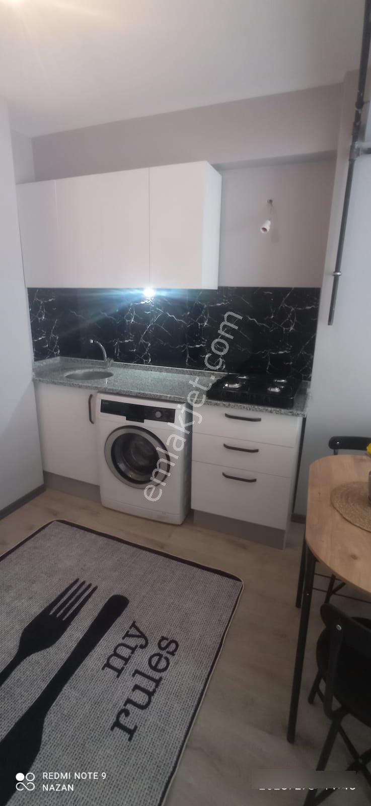 Esentepe Mahallesi Eşyalı Sıfır Balkonlu Kiracılı Satılık 1+1 - Görsel 9