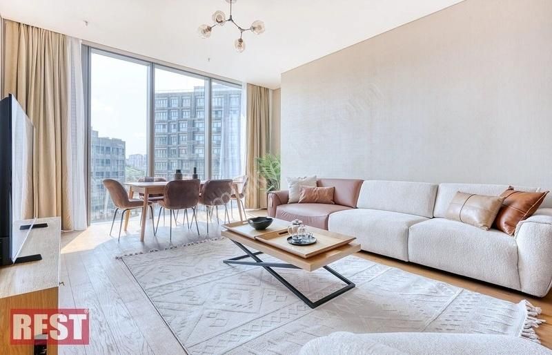 Skayland Da Sıfır Tasarım Eşyalı Kiralık Daire