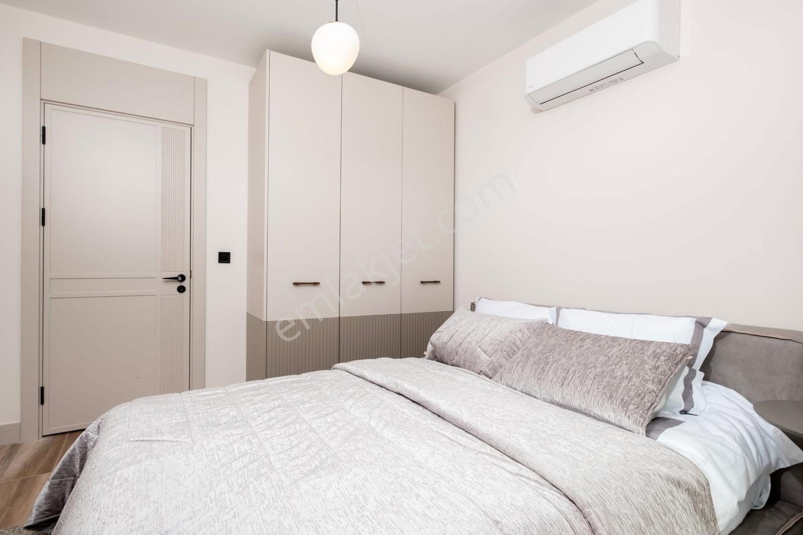 Kuşadası Karaova Mevkiinde Muhteşem Deniz Manzaralı 4+1 180m2 Özel Havuzlu Tek Müstakil Lux Villa - Görsel 18