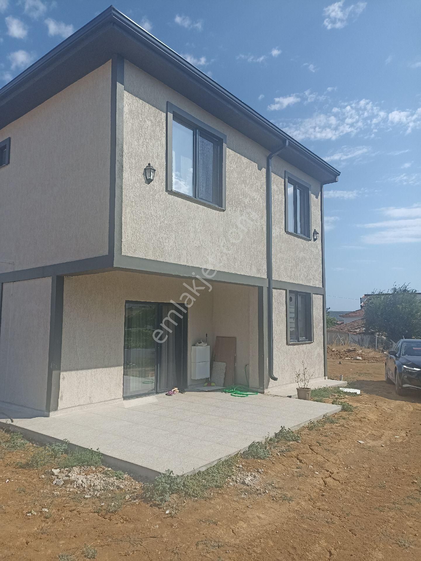 Edirne Keşan Bahçeköy'de Satılık Villa