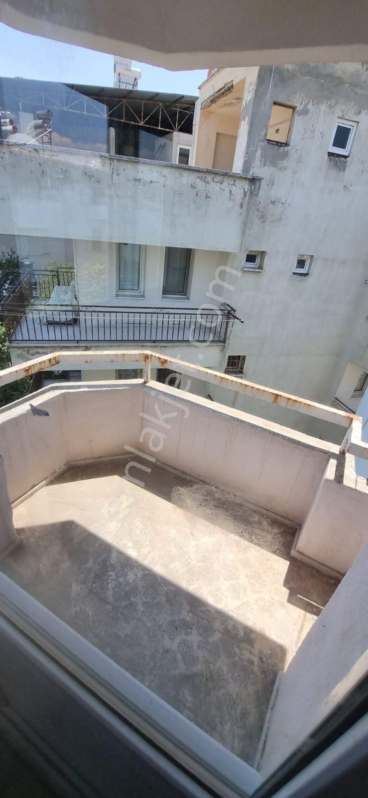 Tombul Emlaktan Zafer Mahallesinde 3+1 Kiralık Daire - Görsel 2