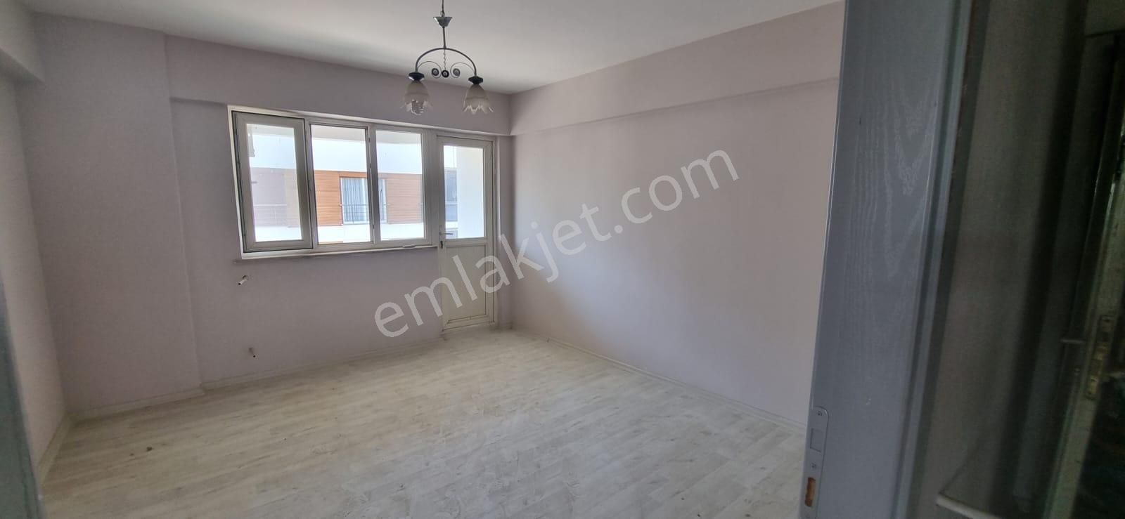 Tombul Emlaktan Zafer Mahallesinde 3+1 Kiralık Daire - Görsel 9