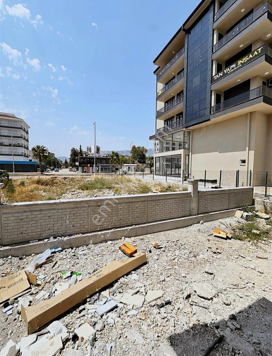 Döşemaltı Bahçeyaka Opet'in Karşısı Satılık 1+1 Dailer