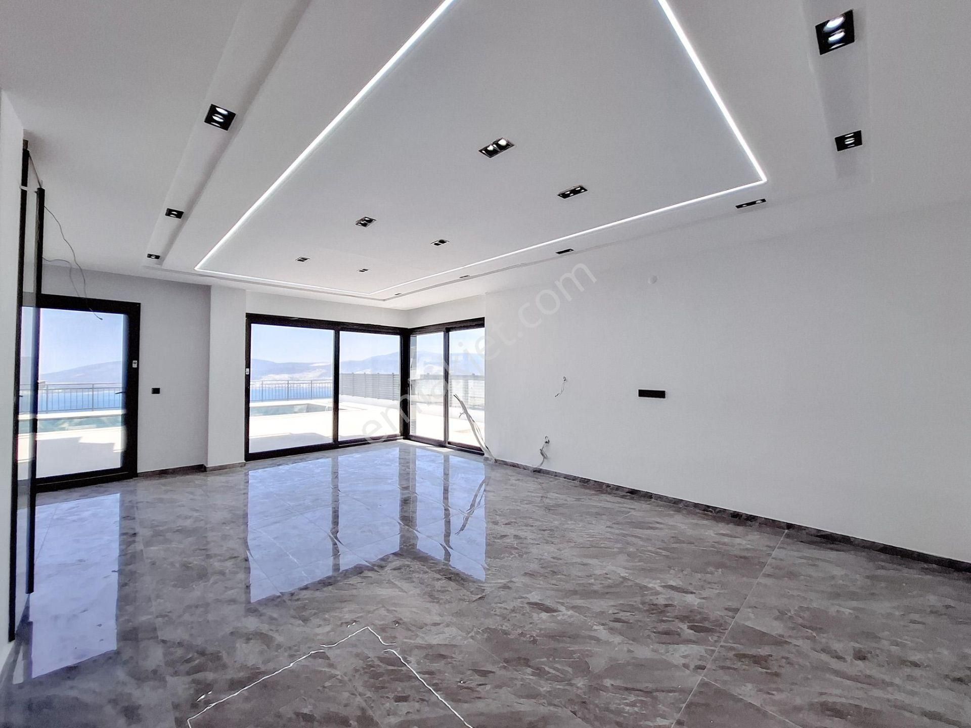 Didim Akbük Mahallesinde Full Deniz Manzaralı,müstakil Havuzlu Ve Otoparklı 4+1 Satılık Villa - Görsel 26