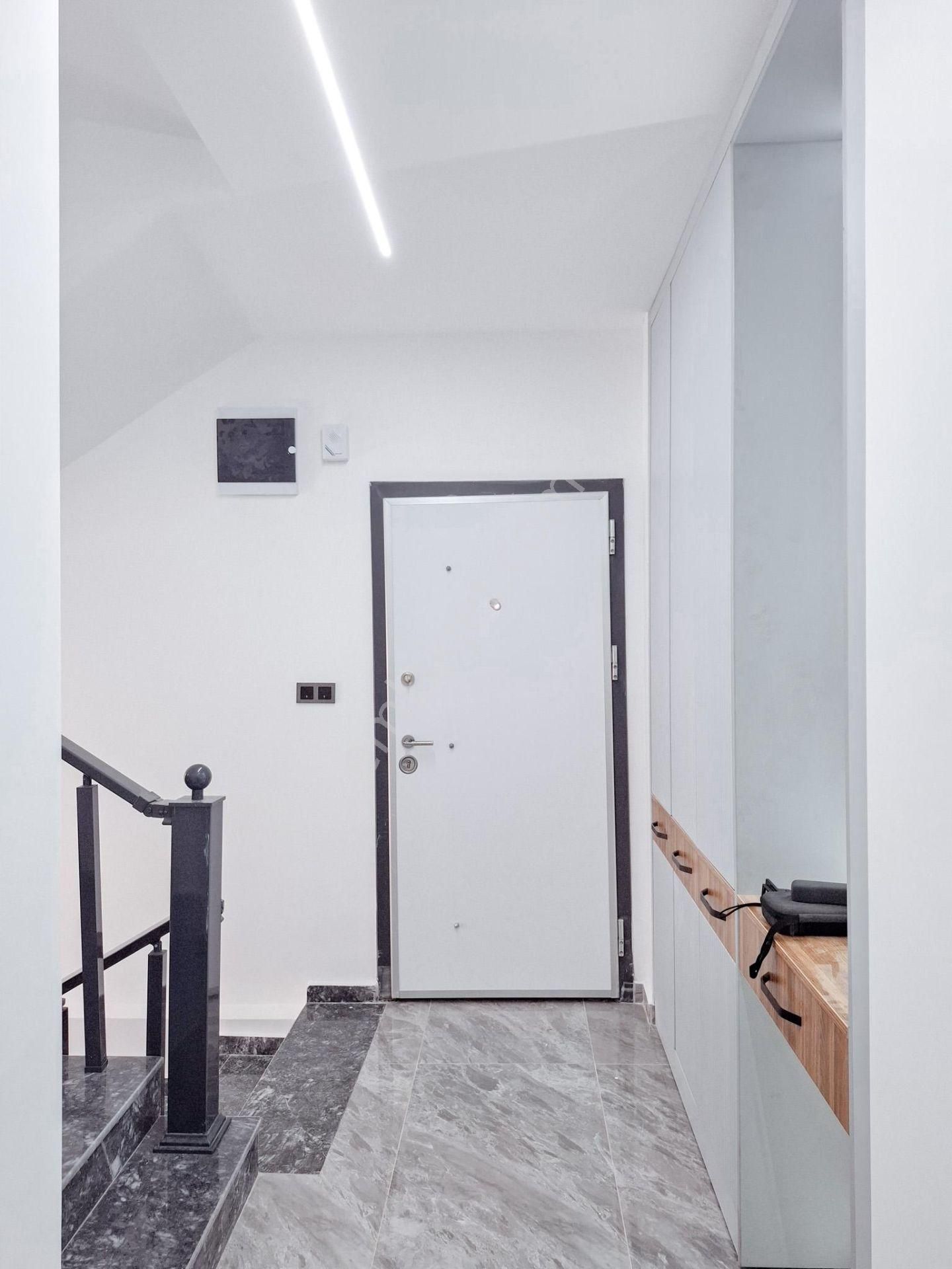 Didim Akbük Mahallesinde Full Deniz Manzaralı,müstakil Havuzlu Ve Otoparklı 4+1 Satılık Villa - Görsel 25