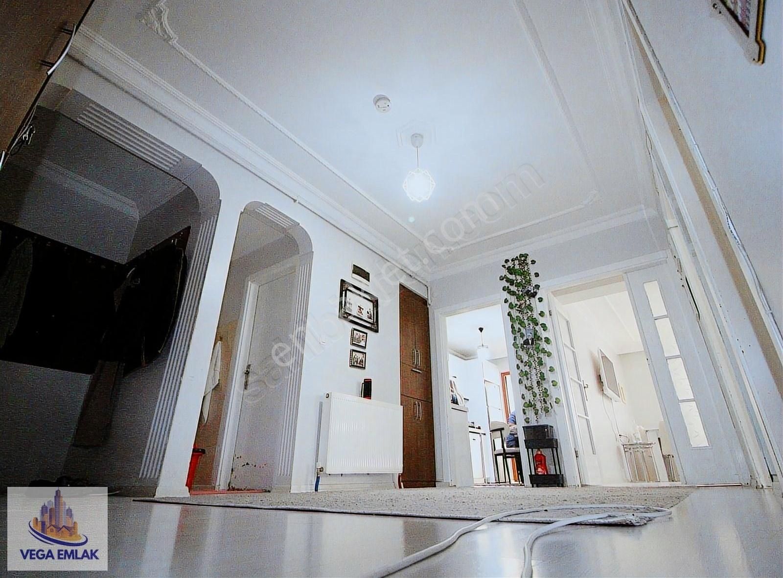 Vega Emlaktan Ova Market Ve Cemre Parkı Yakını 3+1 Satılık Daire - Görsel 7